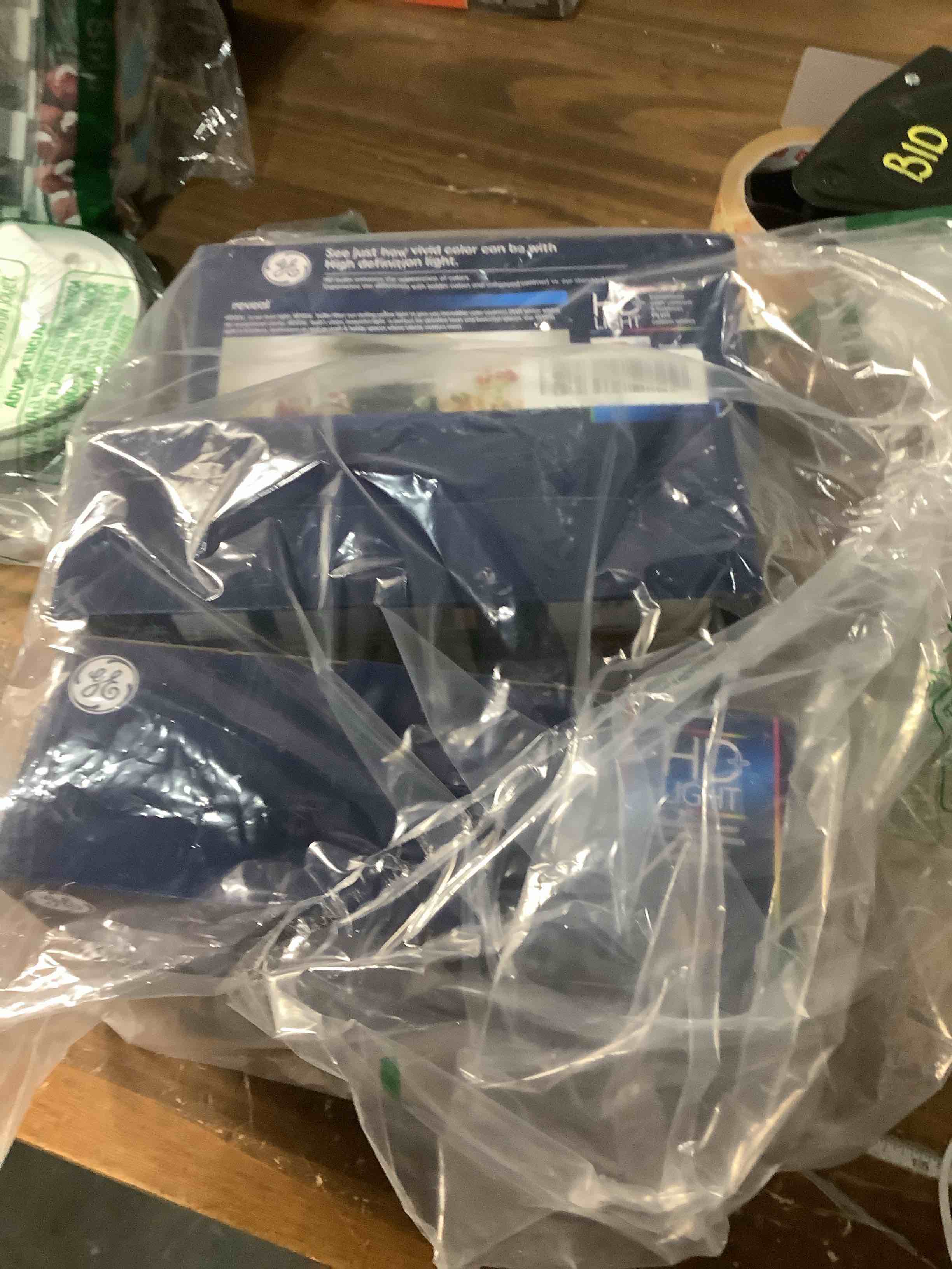 TOTAL OF 9 bulbs GE Lighting Reveal G25 Globe Light Bulb, 40W, 265 Lumens, E26 Medium Base, (12 Pack)