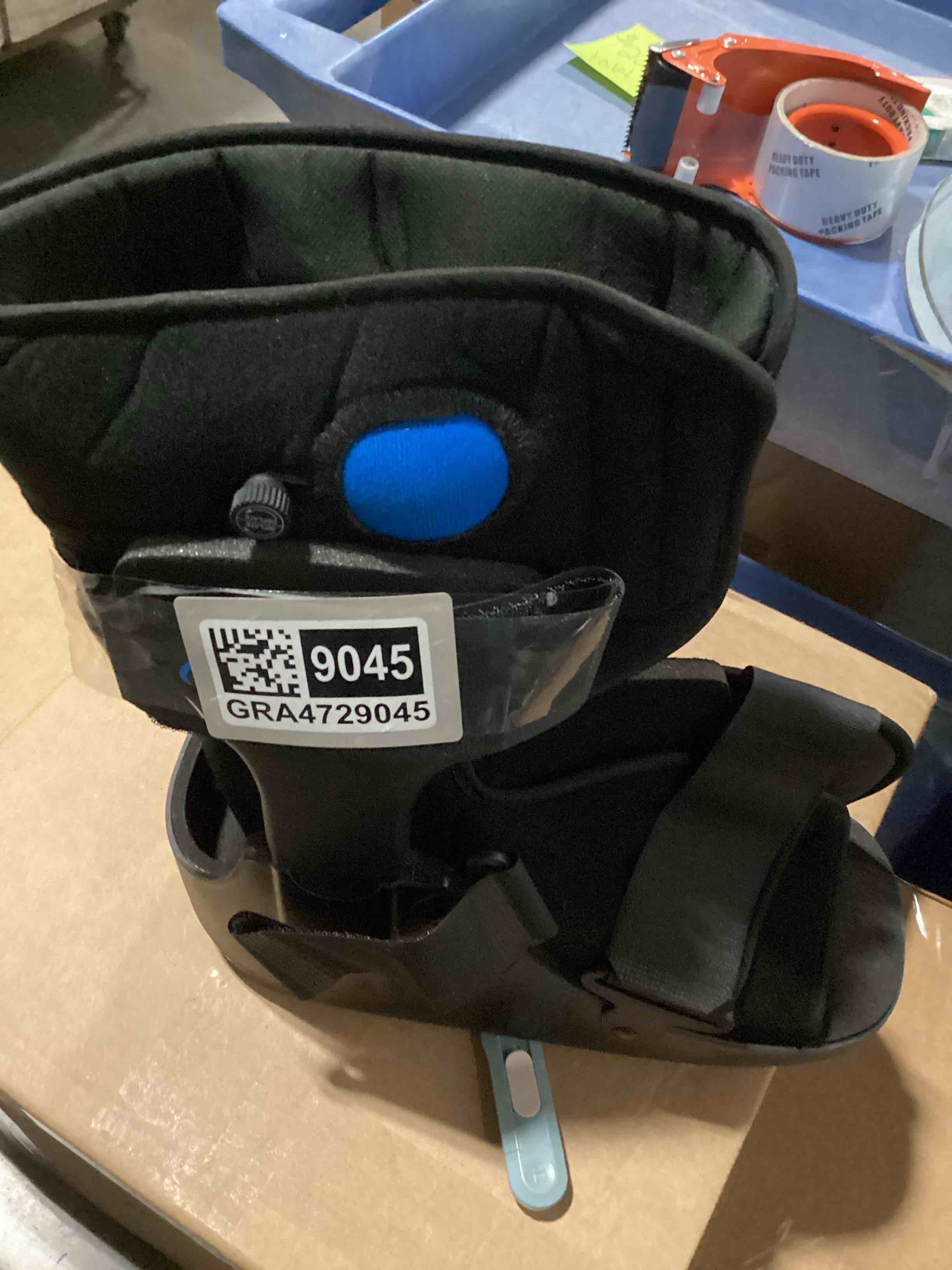 Condition photo showing Good Condition for united ortho short air cam walker fracture boot, large, black black large boot