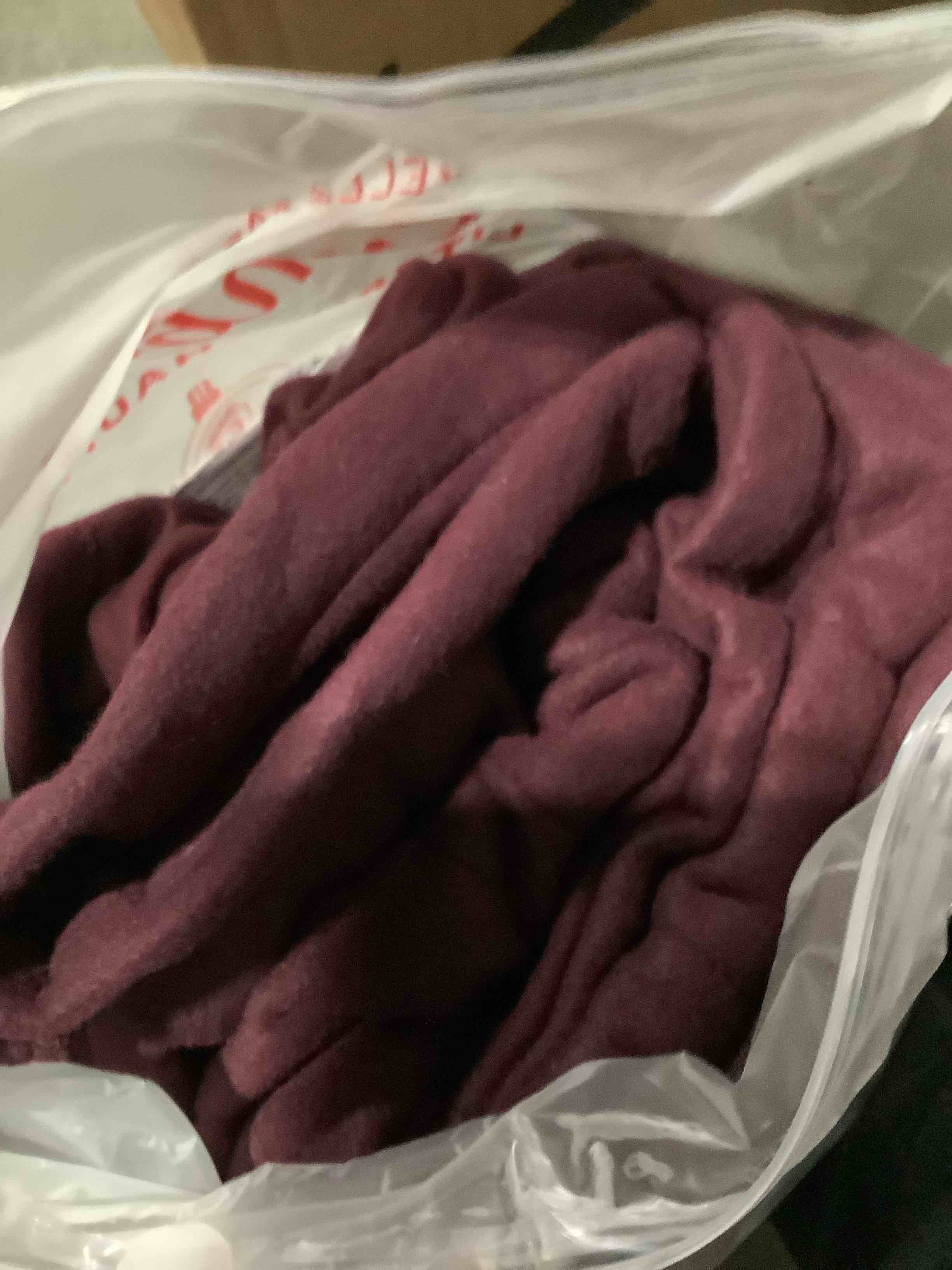 Condition photo showing Good Condition for sunbeam electric throw royal luxe microplush heated blanket, 4 heat settings, 4-hour auto shut-off, fast heating, warm and cozy, cabernet red color, 50" x 60"
