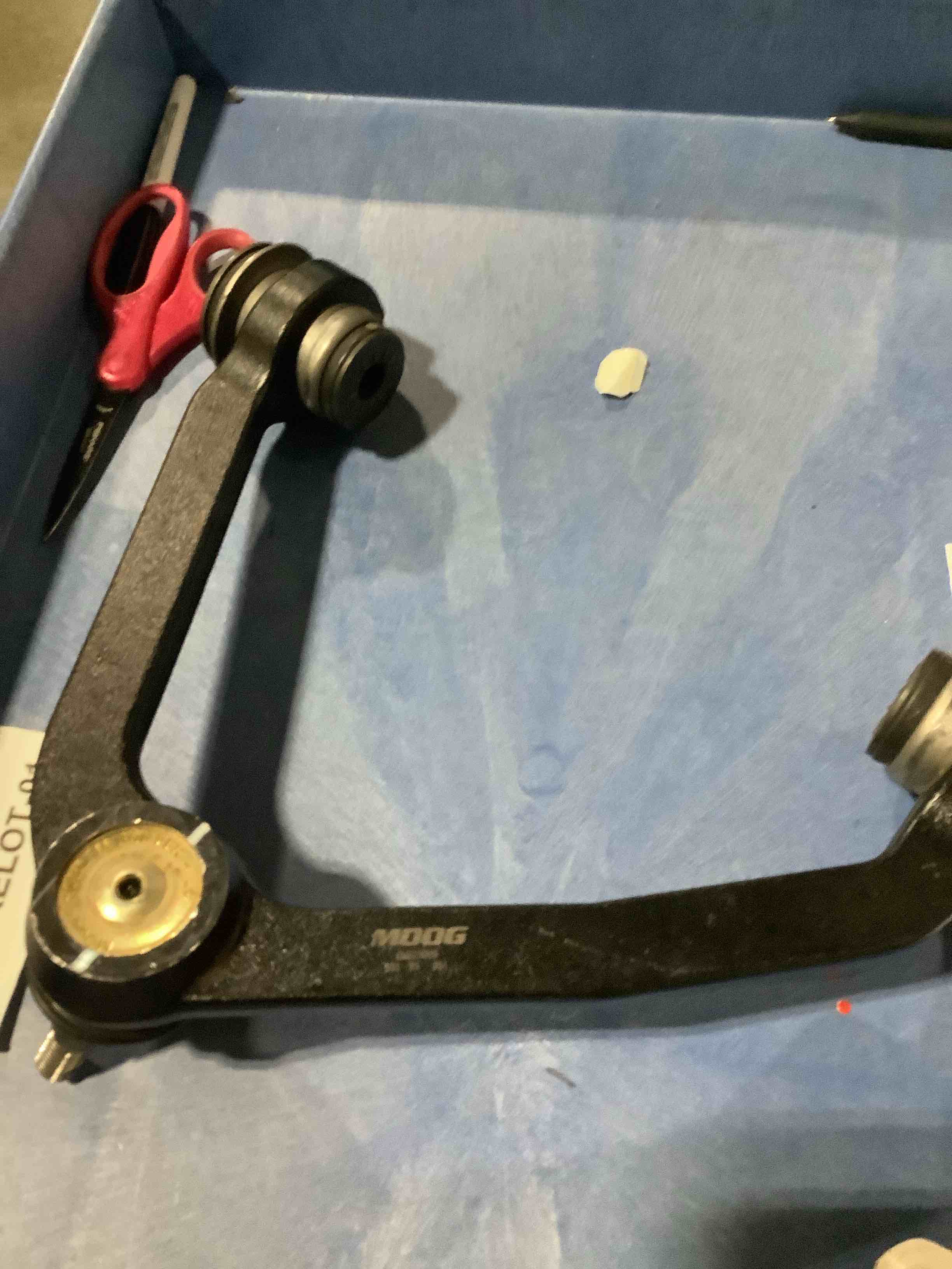 Condition photo showing Good Condition for moog ck623006 front left upper suspension control arm and ball joint assembly for ford f-150