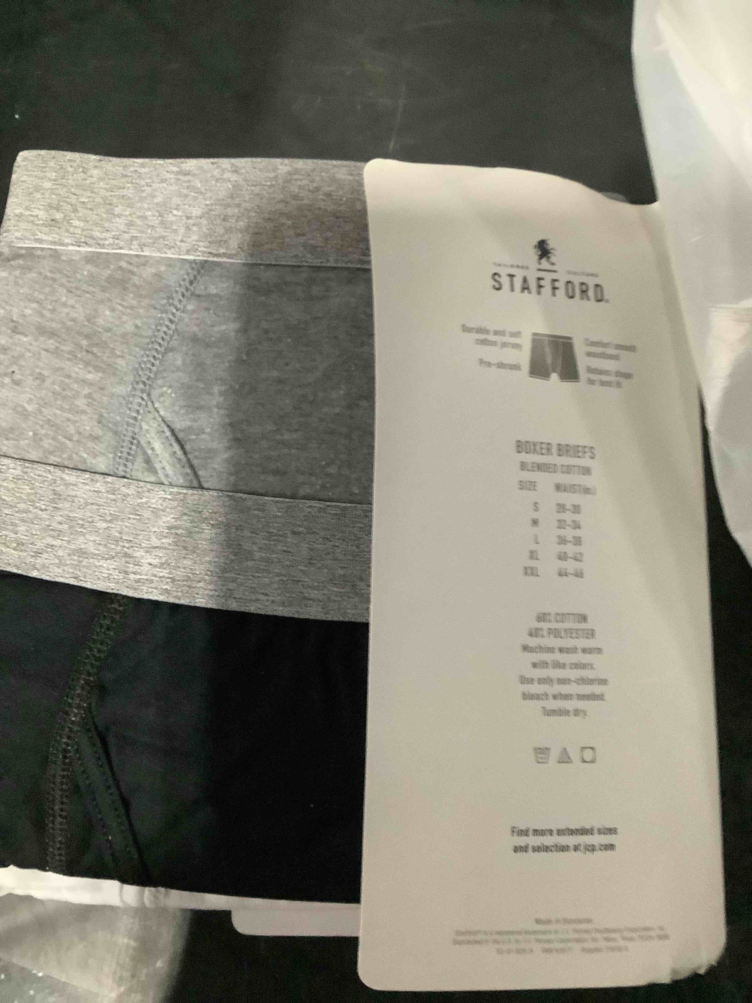 Condition photo showing New/Like New for stafford men’s four pack three boxer briefs size extra large