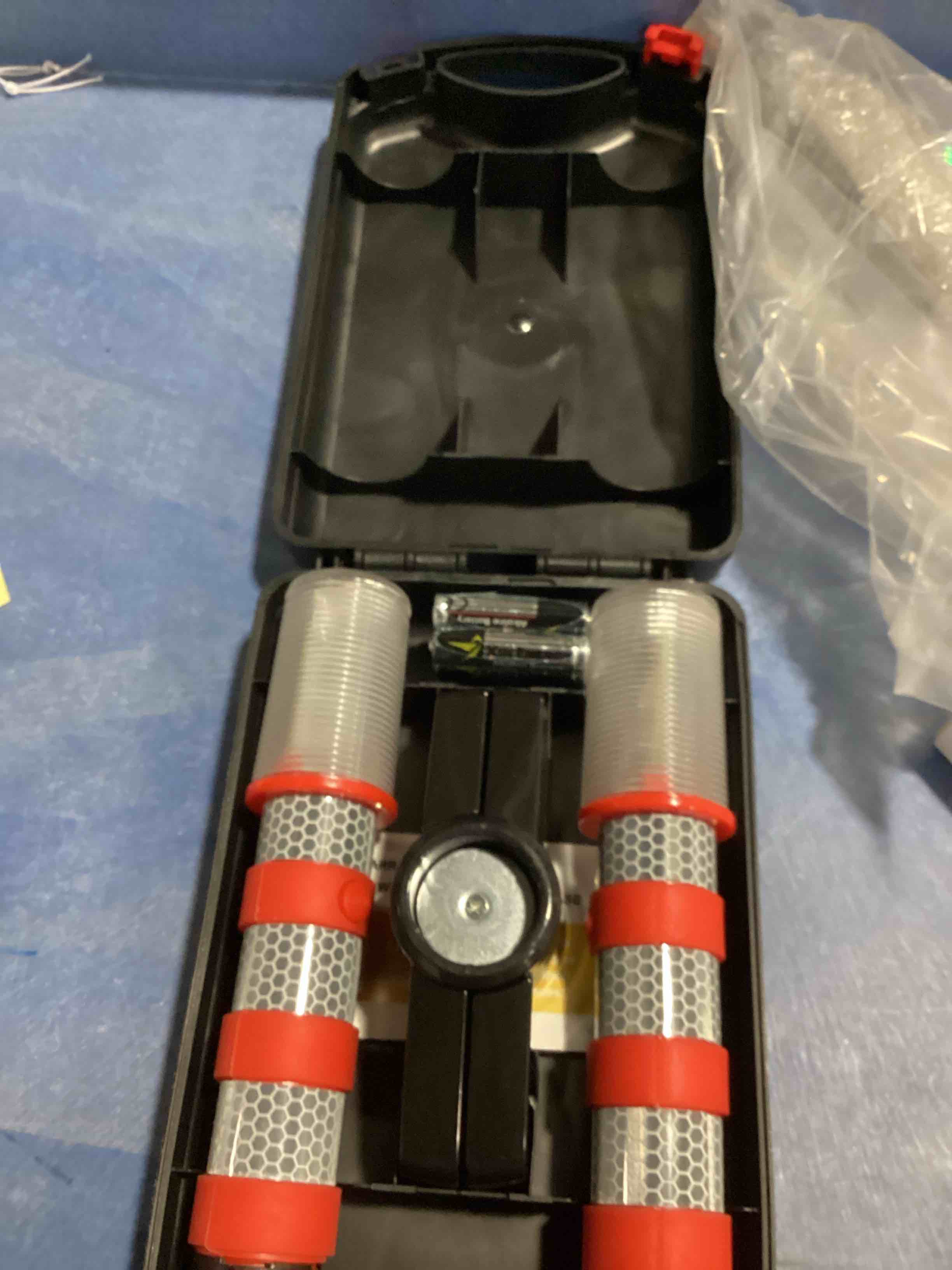 Condition photo showing New/Like New for twinkle star emergency roadside flares kit led safety strobe road warning light highway beacon alert flare with magnetic base, detachable stand, solid storage case (set of 2)