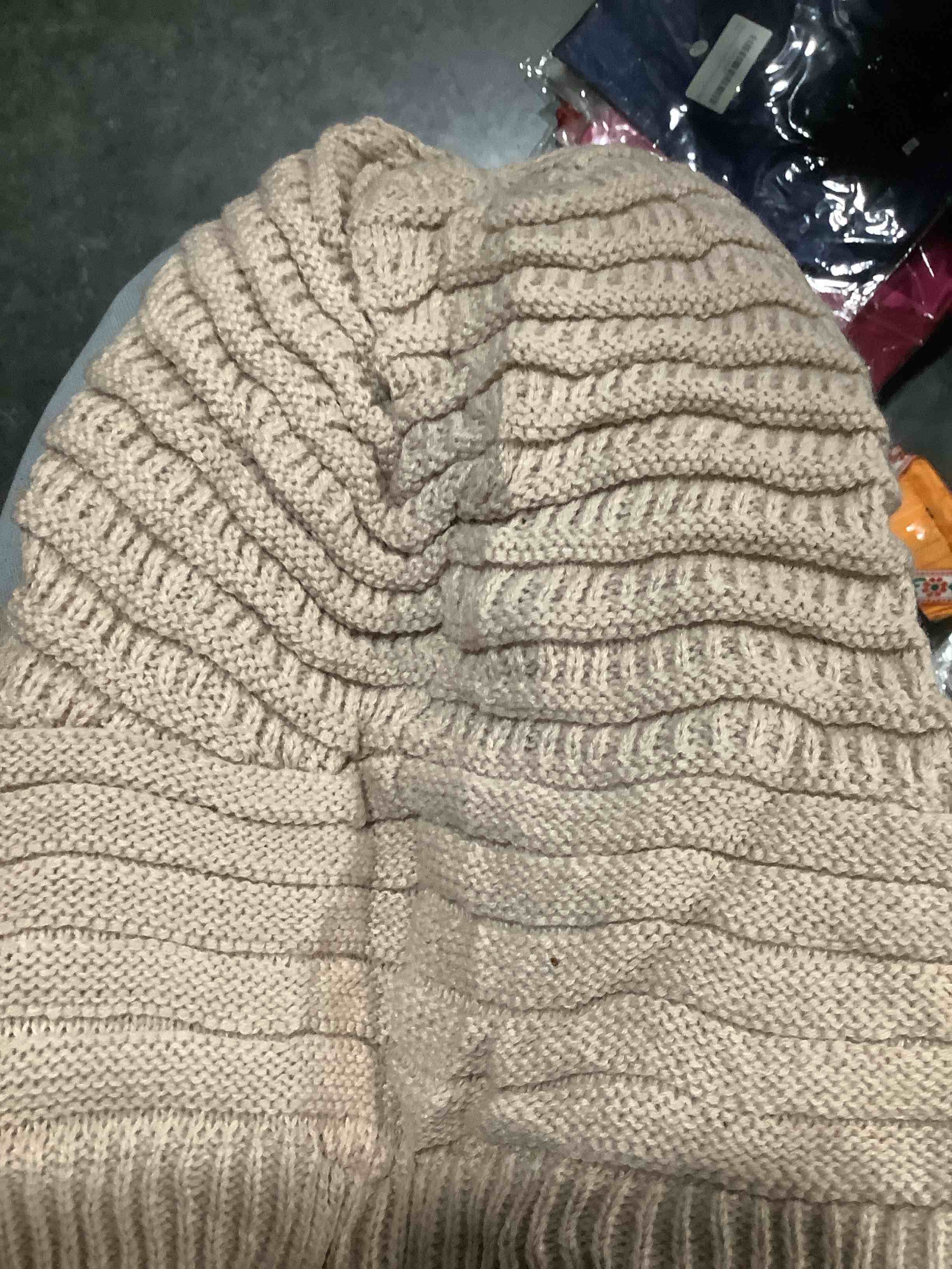 Condition photo showing Good Condition for casual women’s knitted hat, outdoor windproof, and warm hoodie
