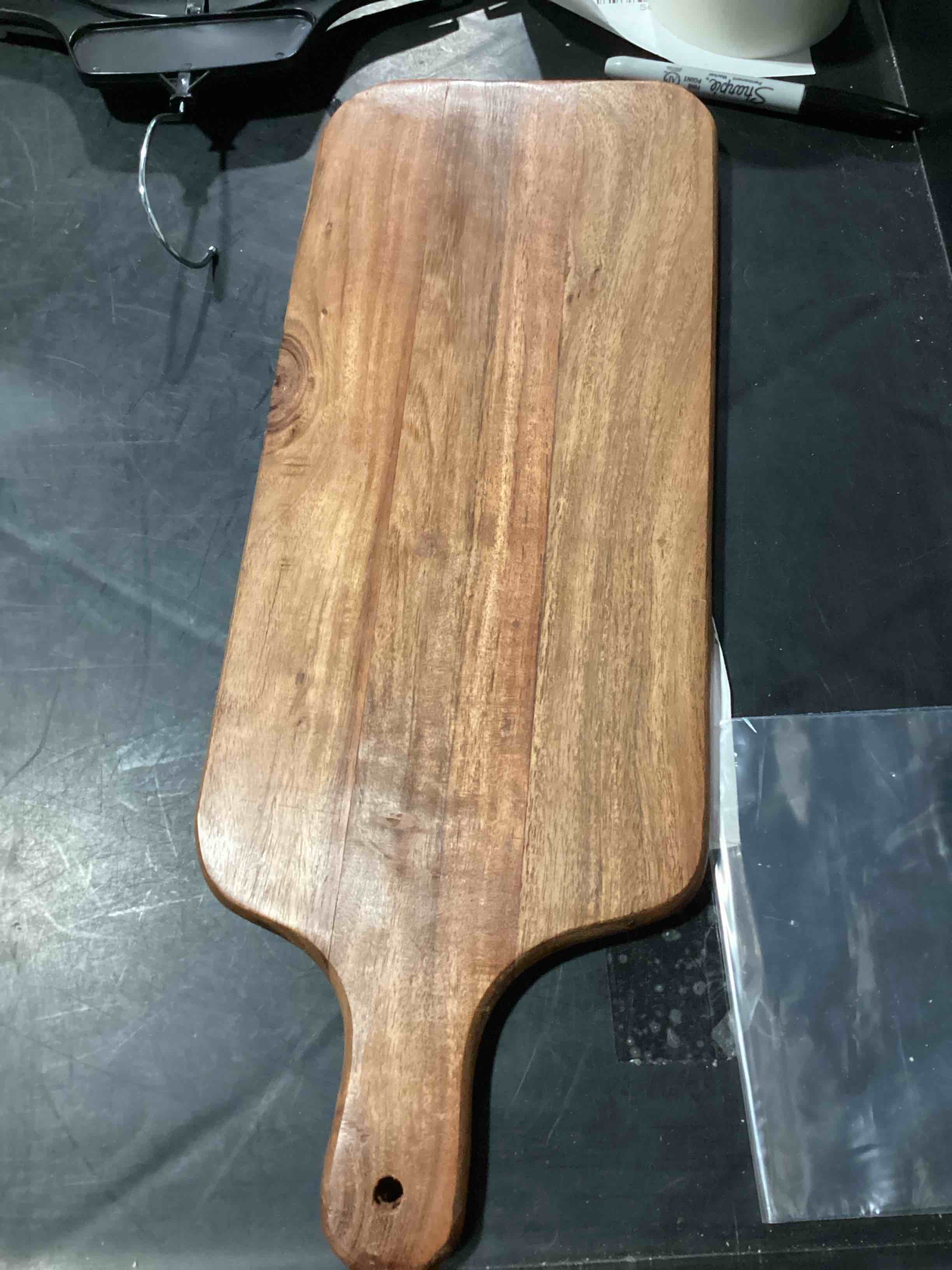 Condition photo showing Good Condition for samhita acacia wood cutting board, for meat, cheese, bread, vegetables & fruits, with grip handle (15" x 7")