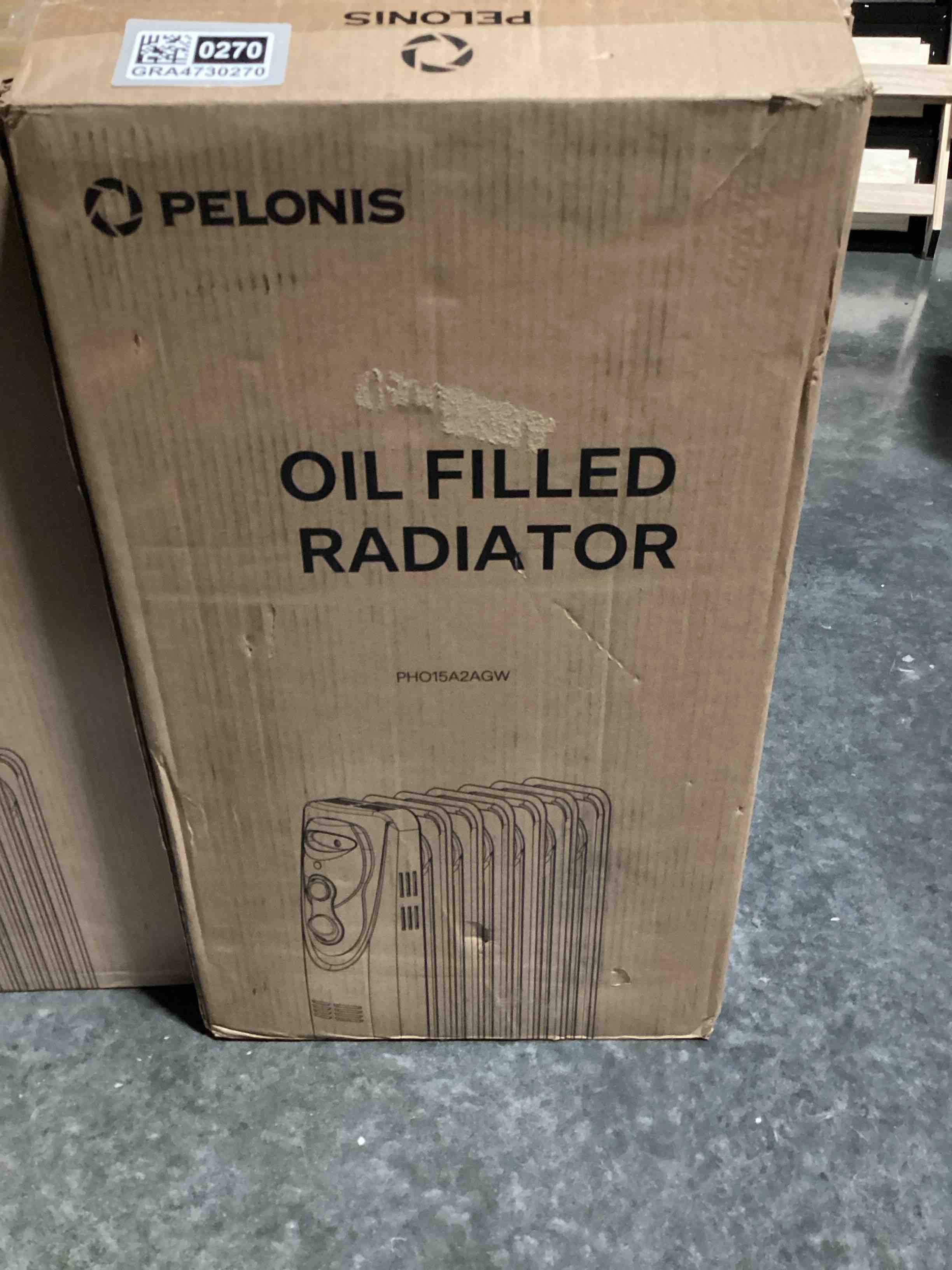 Condition photo showing Good Condition for pelonis oil filled radiator heater for indoor use large room safe with thermostat, 1500w energy efficient quiet space heater, 3 heat settings, overheat & tip-over, white
