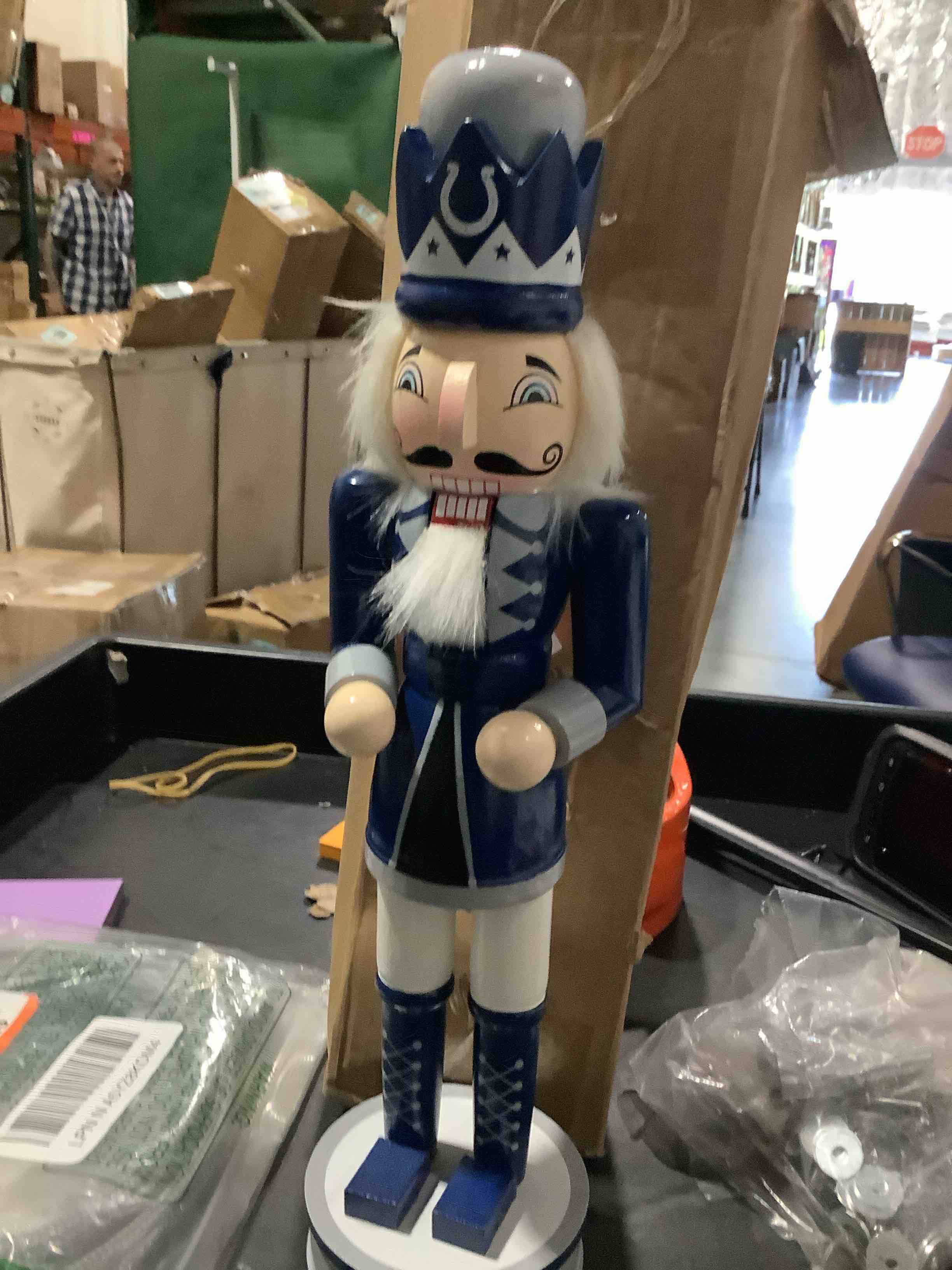 Condition photo showing New/Like New for nfl colts foco nfl team logo collectible holiday 14" nutcracker