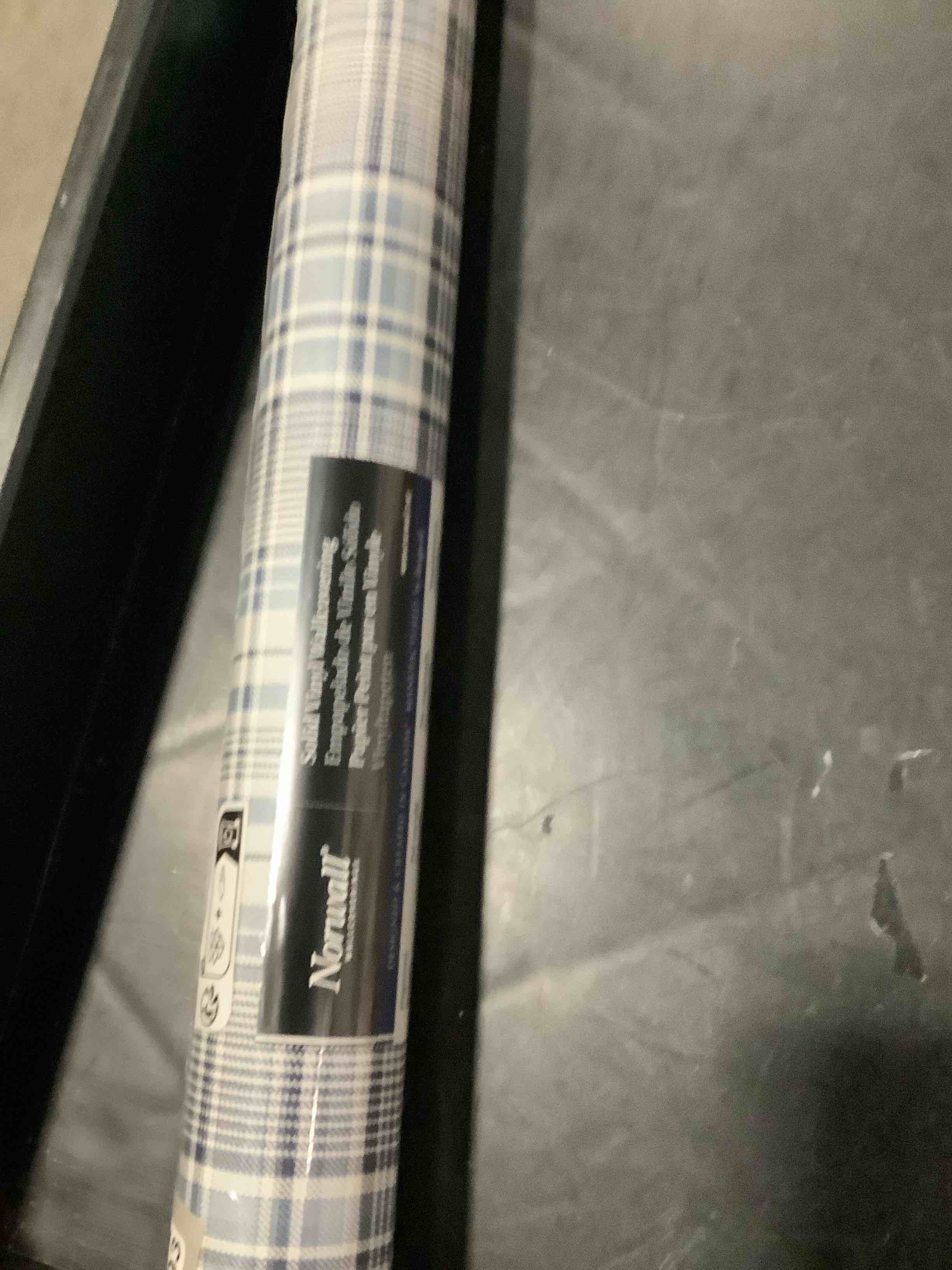 Condition photo showing New/Like New for check plaid wallpaper in shades of blue
