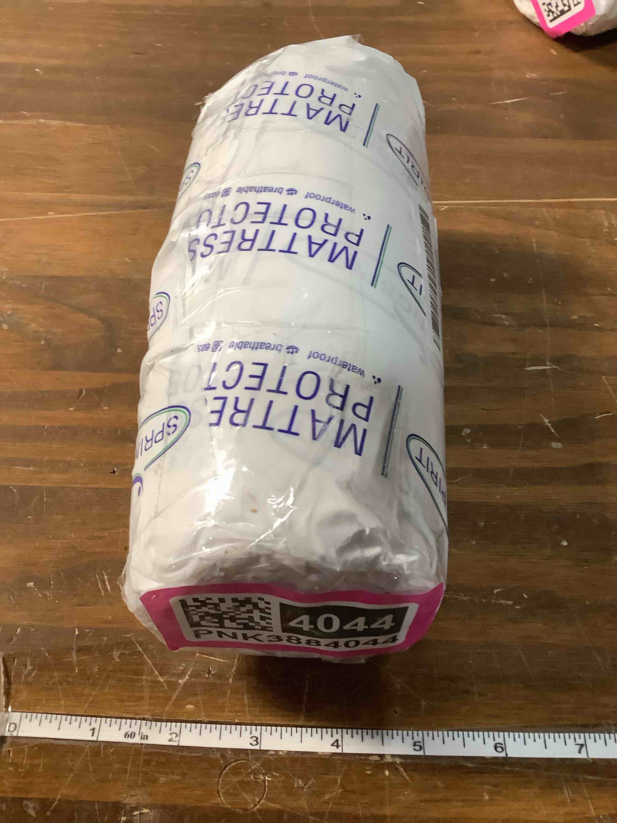 Condition photo showing Good Condition for Full Size Mattress Protector Waterproof Mattress Topper Pad Cover Fitted Bed Sheets Full up -14'' Terry Super Soft & Breathable & Noiseless Mattress Protector Machine Washable 1 Full