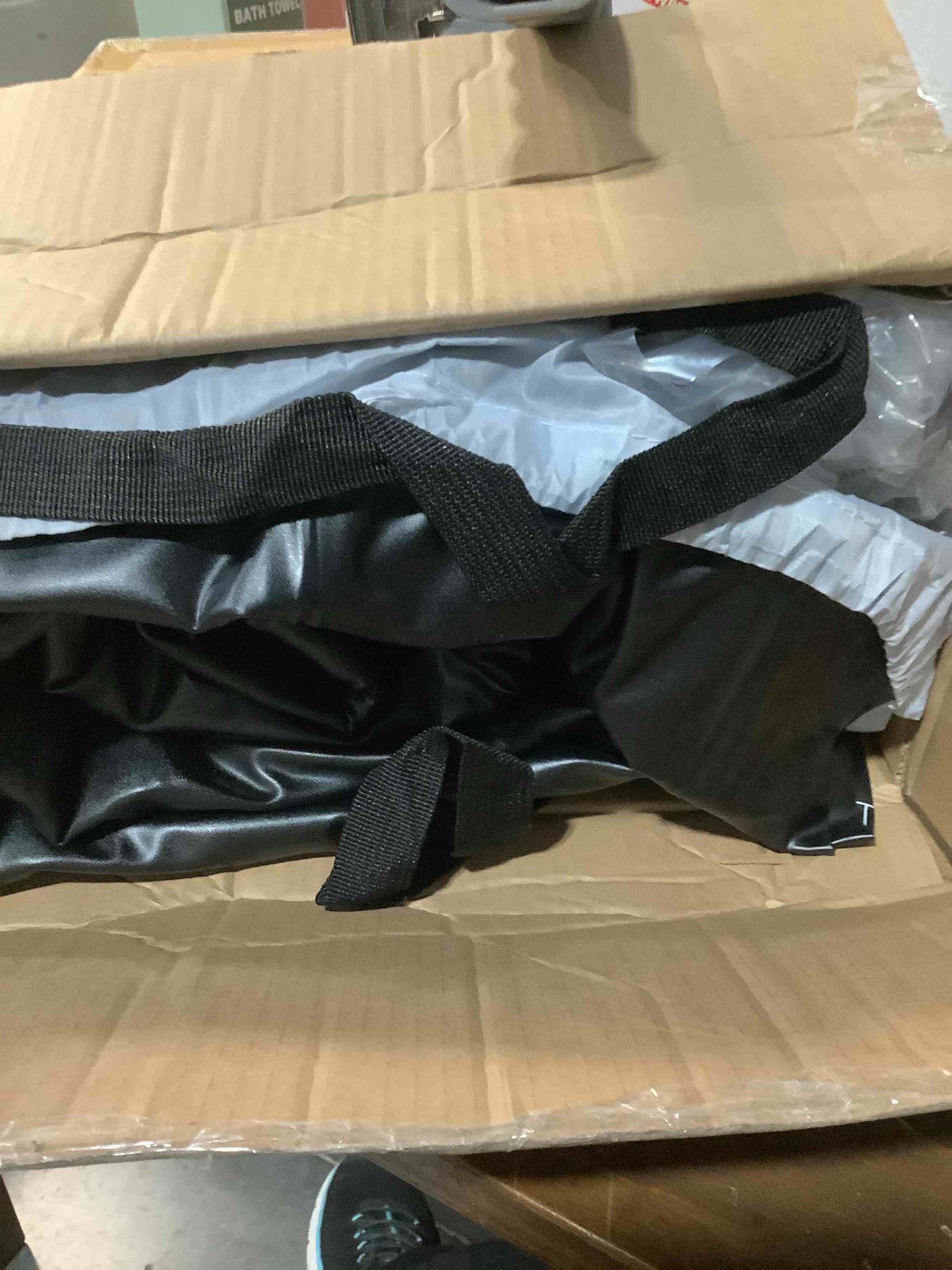 Condition photo showing Good Condition for OhGeni Queen Air Mattress with Built in Pump, Inflatable Blow Up Mattress 18 Raised Comfort,Upgraded Surface Portable Mattress, Air Bed for Camping, Home and Guest, Colchone Inflable, 650 lbs Max Queen 18''Black(Easy Access Height)