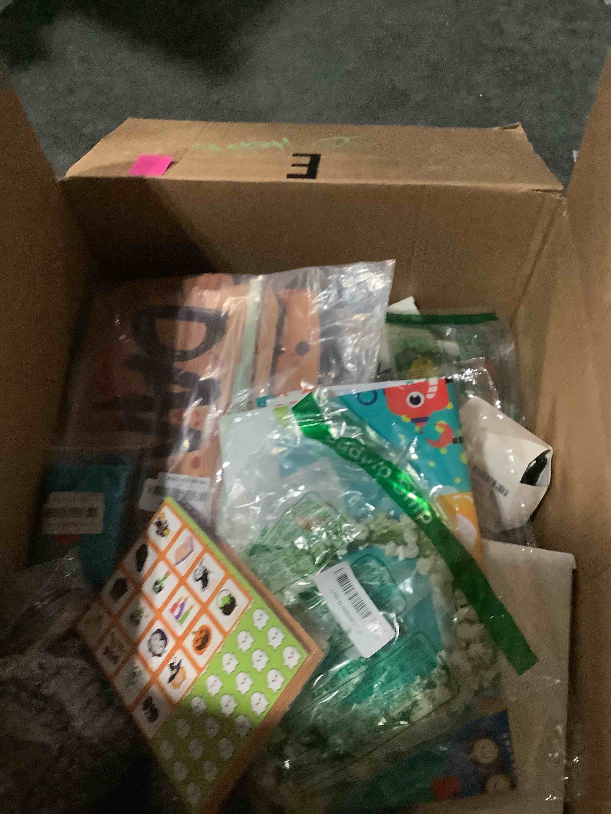 MYSTERY BOX 50 items