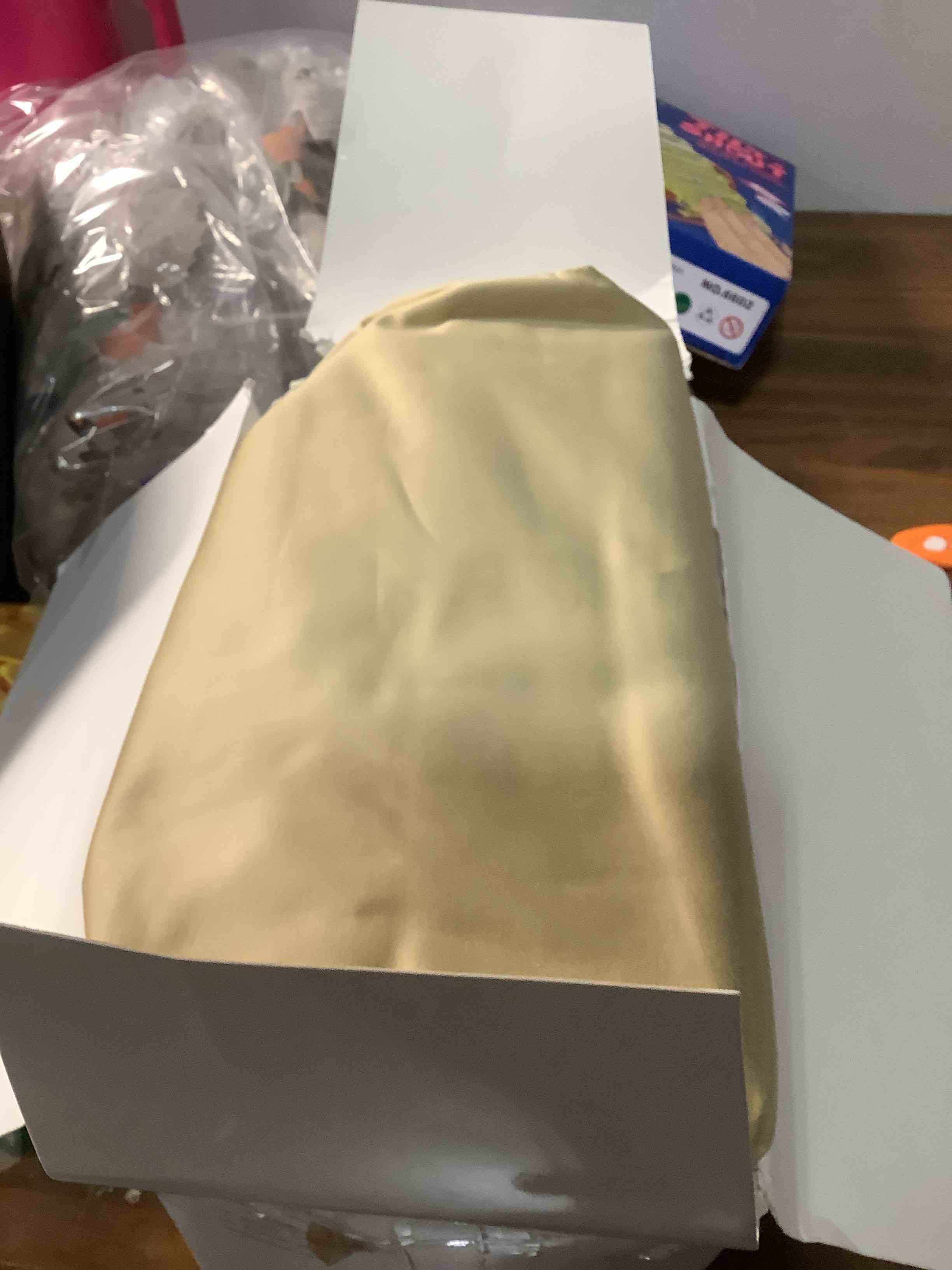 Condition photo showing Good Condition for Carressa Linen Split King Sheets Sets for Adjustable Bed - 100% Egyptian Cotton 800 Thread Count Top Split King Sheet (5 PC, Sand), Silky Soft Cooling Luxury Hotel Sheets, Fits Mattress Upto 18 Split King Beach Sand