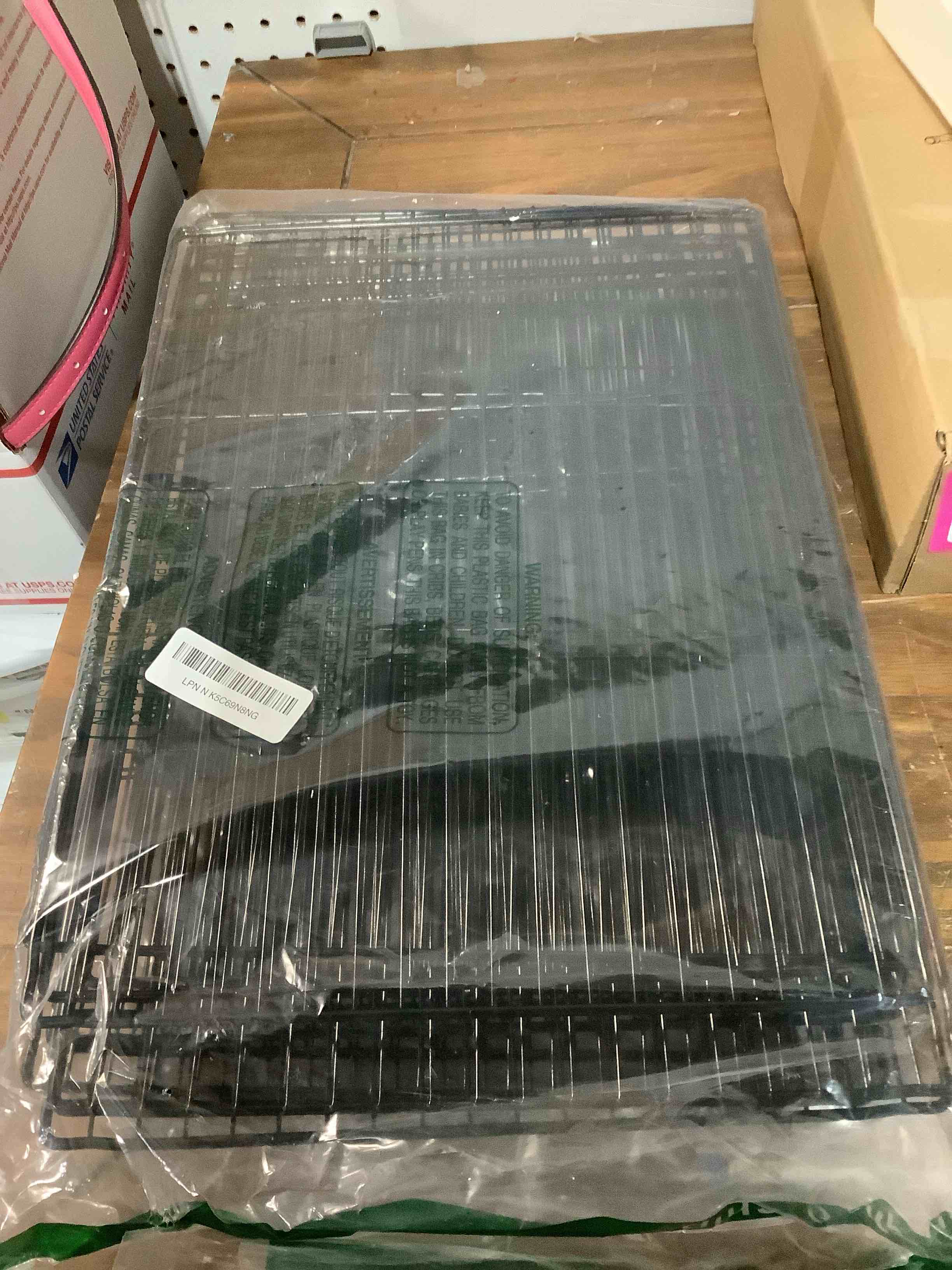 Condition photo showing Good Condition for 12 Panels Small Animal Playpen, 48" x 24" x 16" Pet Playpen with Waterproof Mat, C&C Cage for Guinea Pigs, Puppy Play Pen, Bunny Playpen, Indoor Outdoor Portable Metal Wire Yard Fence 12 Panels - 48"L x 24"W x 16"H Black