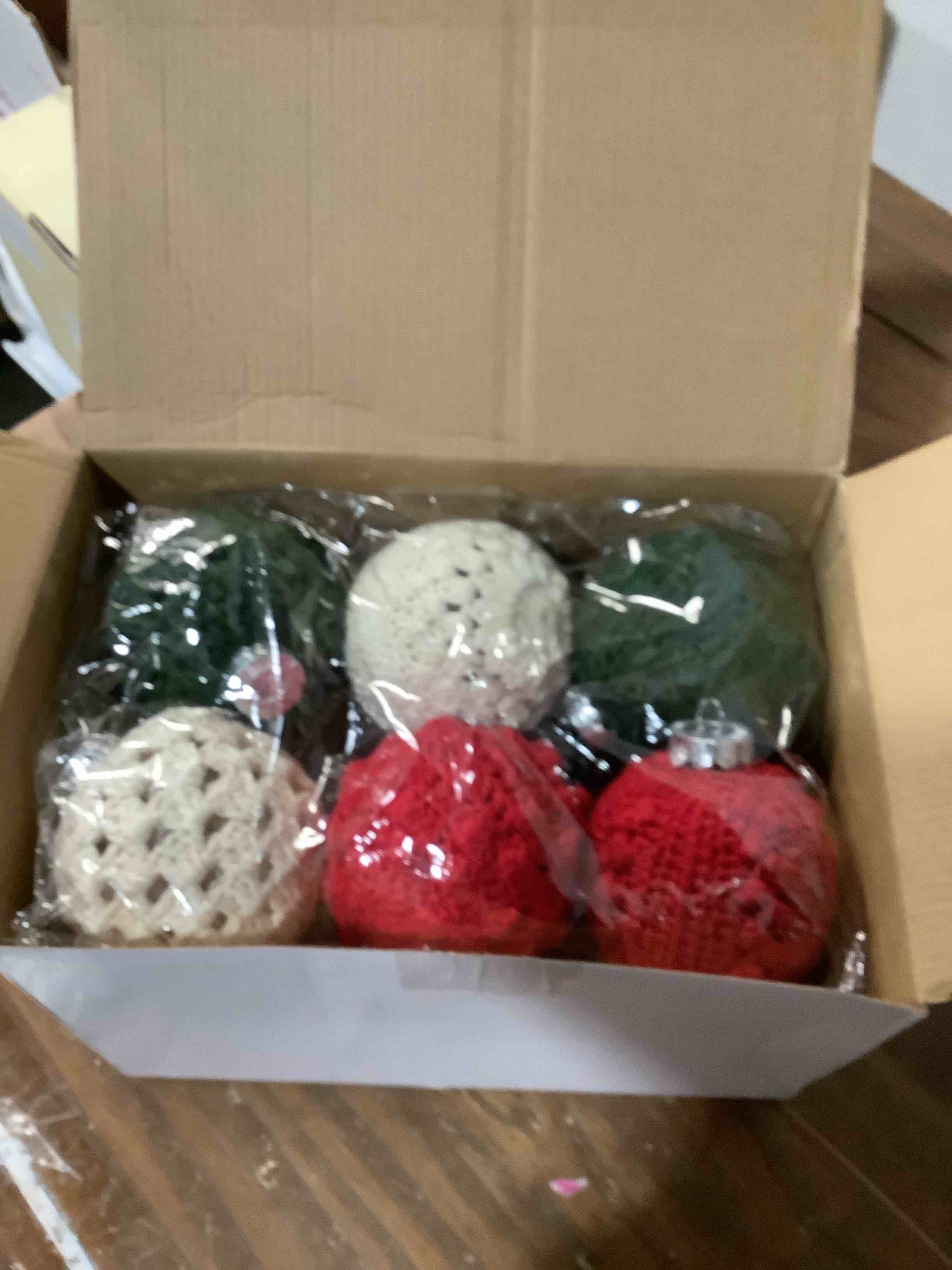 Condition photo showing Good Condition for Syhood 12 Pcs Farmhouse Crochet Christmas Ornaments 4 Styles 3.15" Handmade Vintage Rustic Crochet Knitted Christmas Ball Ornaments for Xmas Tree Party Decoration (Warm White, Red, Dark Green) 12 Warm White,red,dark Green 3.15"