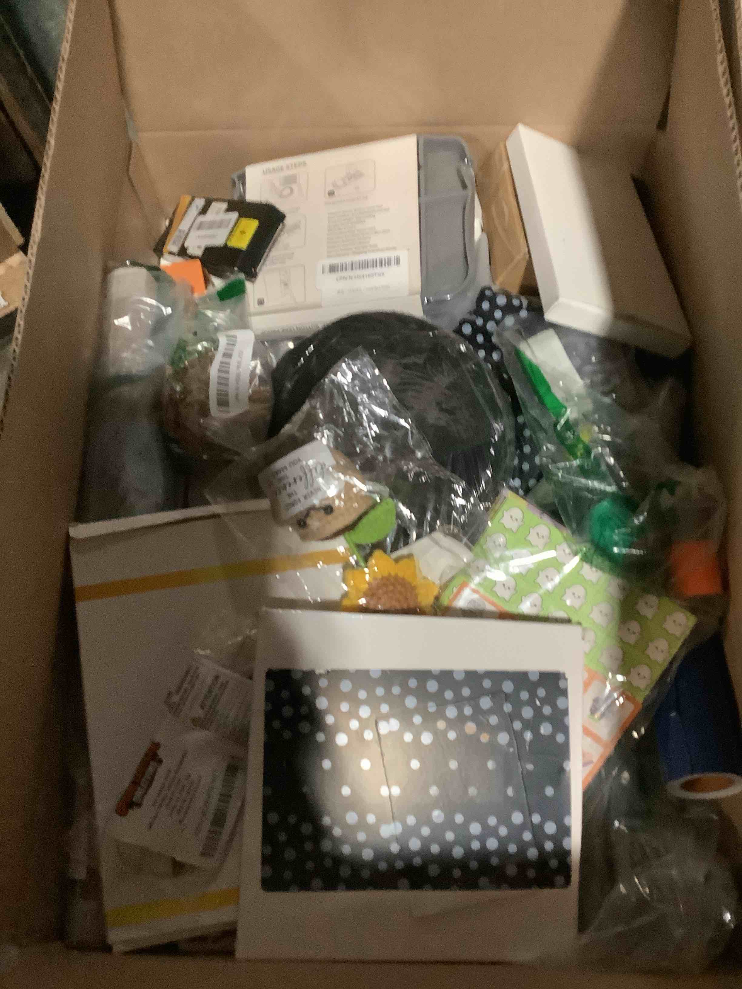 Condition photo showing Good Condition for MYSTERY BOX 30 ITEMS