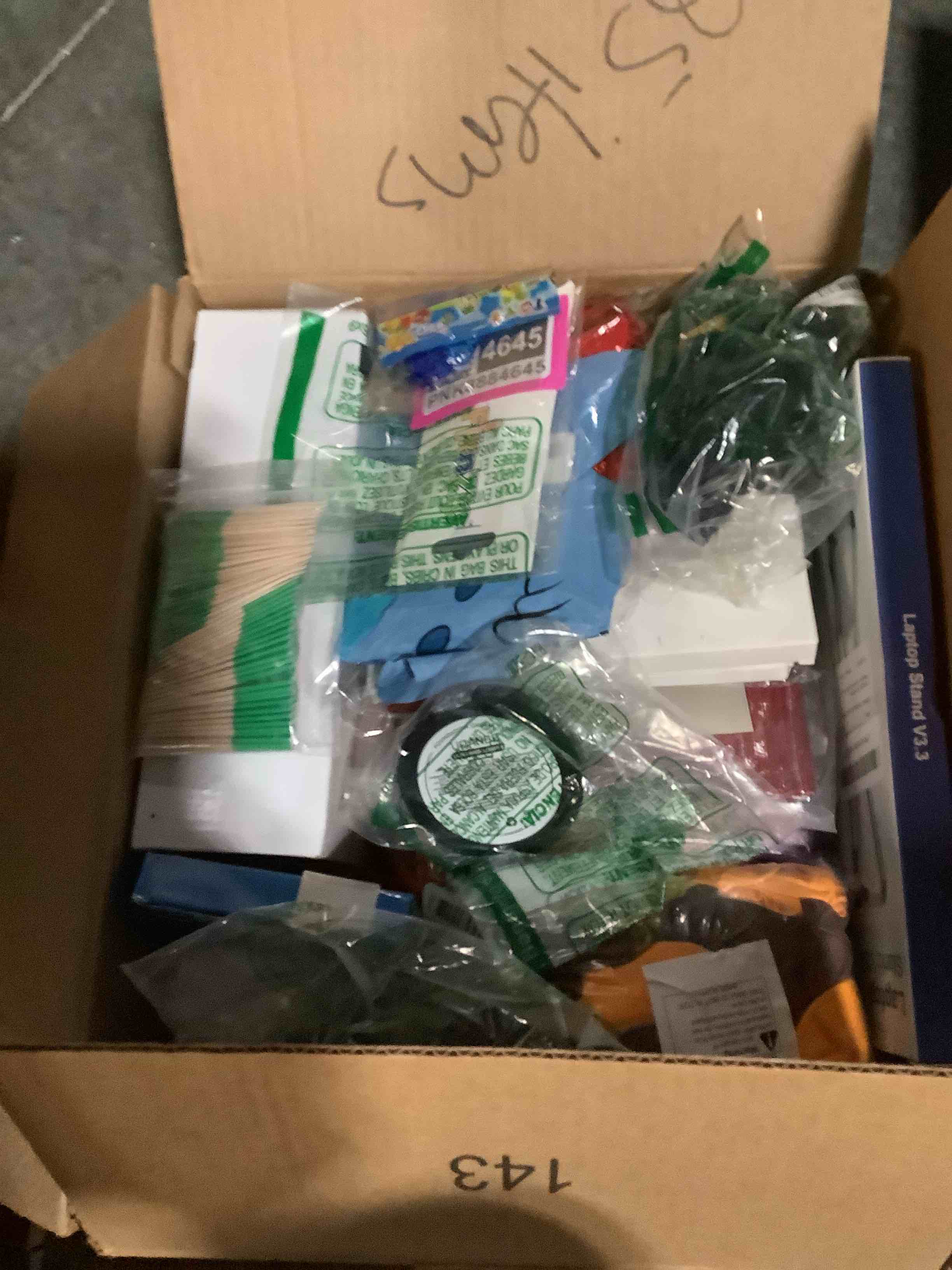 Condition photo showing Good Condition for MYSTERY BOX 25 items