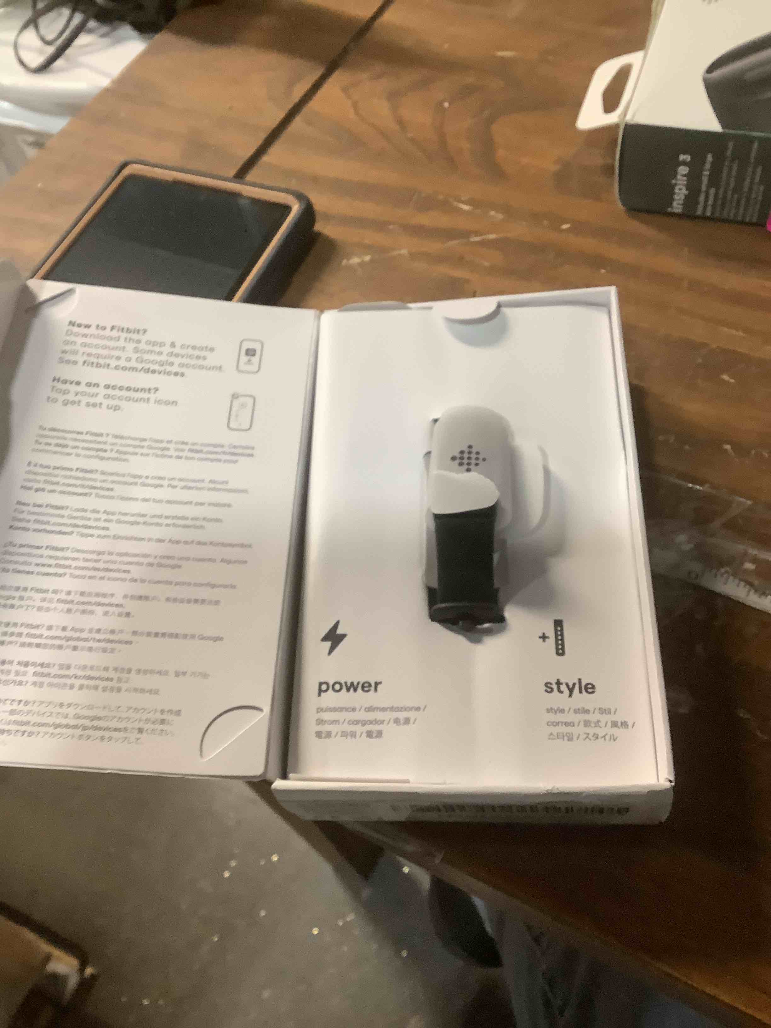 Condition photo showing Good Condition for Fitbit Inspire 3 Health &-Fitness-Tracker with Stress Management, Workout Intensity, Sleep Tracking, 24/7 Heart Rate and more, Midnight Zen/Black One Size (S & L Bands Included) Black/Midnight Zen