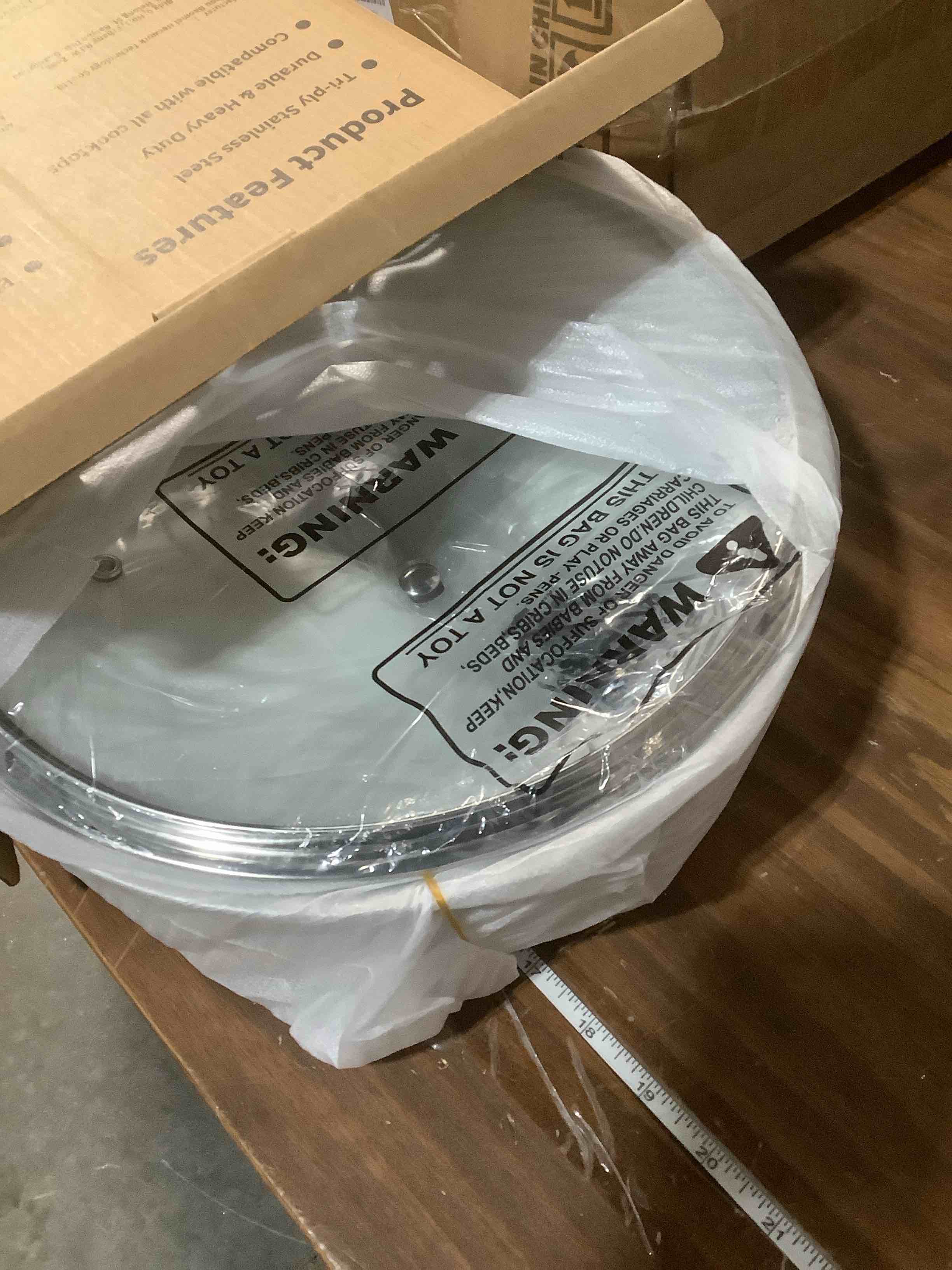 Condition photo showing Good Condition for EWFEN 12 Inch Tri-Ply Stainless Steel Frying Pan, Deep Frying Pan with lids, Compatible with All Cooktops Up to 600?, Induction Cooking Pan, Dishwasher and Oven Safe, Fast & Even Heat