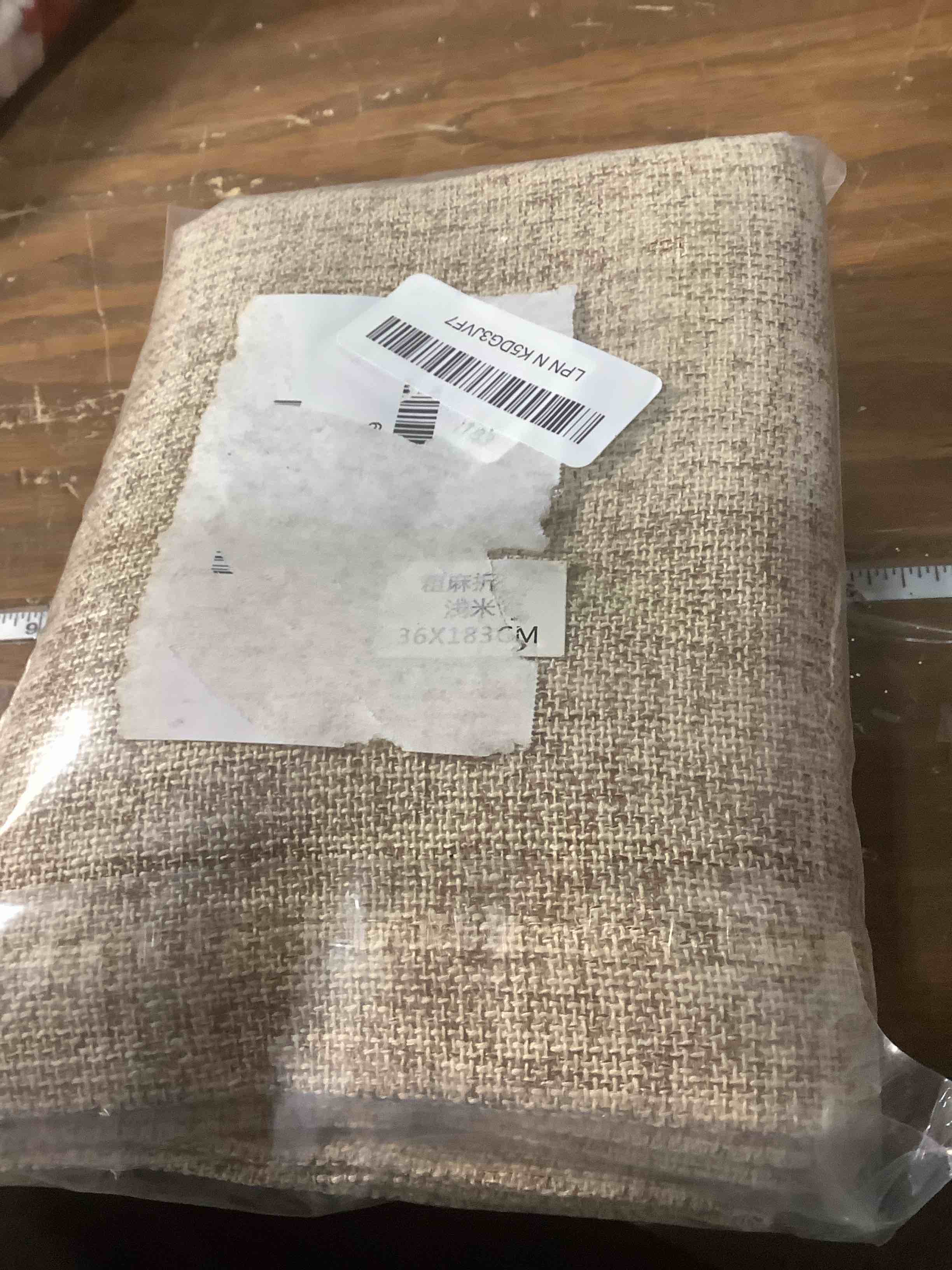 Condition photo showing Good Condition for ZeeMart Burlap Style Farmhouse Table Runners 72 Inches Long, Beige Rustic Woven Dining Table Runner for Everyday Use, 14x72 Inches, Oatmeal Beige Classic Burlap/Oatmeal Beige 14x72 inches