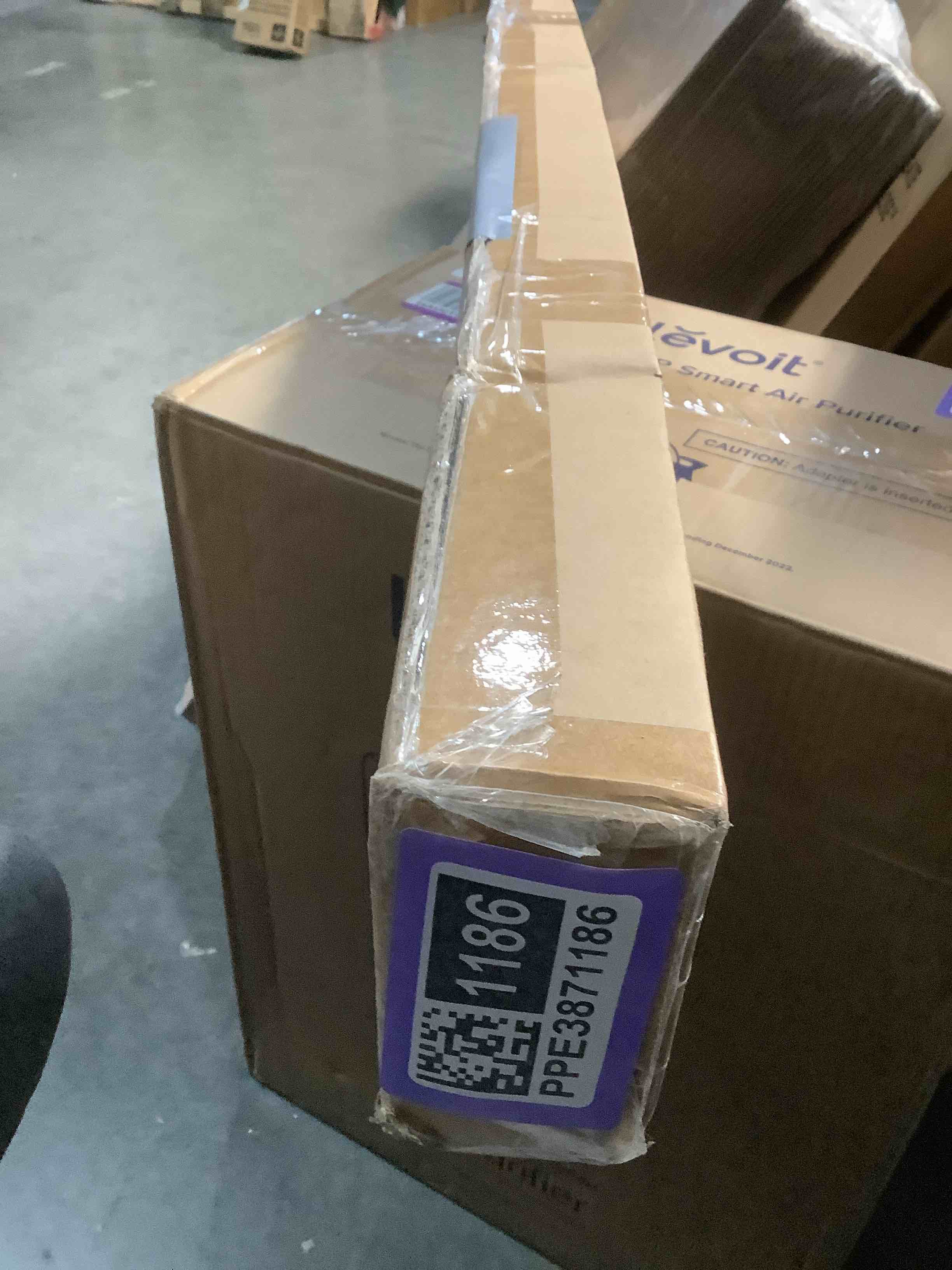 Condition photo showing Good Condition for Amazon Basics Easy Install Shower Curtain Tension Rod, Adjustable Length, 42-73 inches, Nickel Nickel 42-73" Indoor