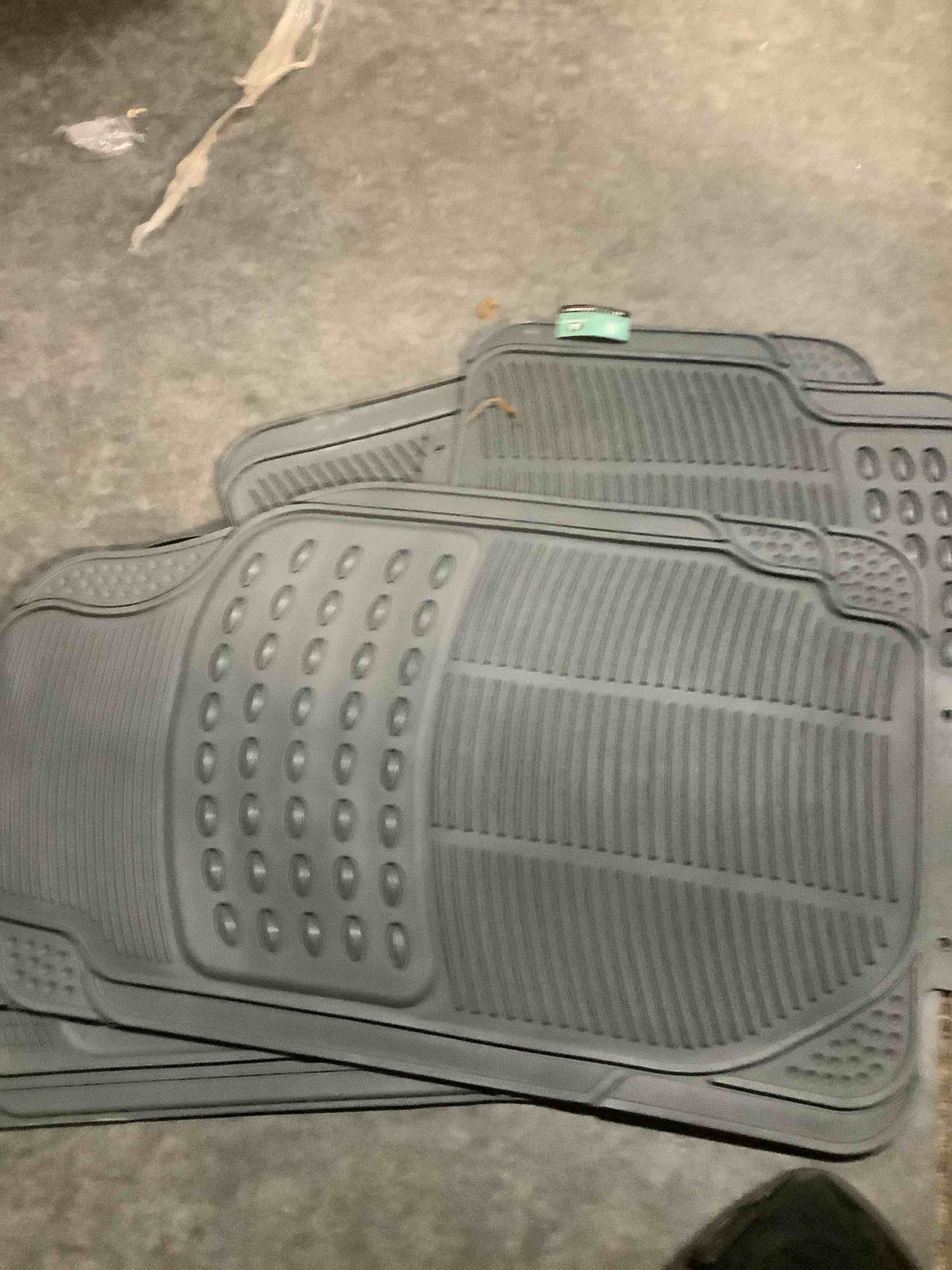 fh group automotive floor mats universal fit heavy duty rubber for all weather protection fits most cars, suvs, and trucks, 4 piece (full set trimmable) gray