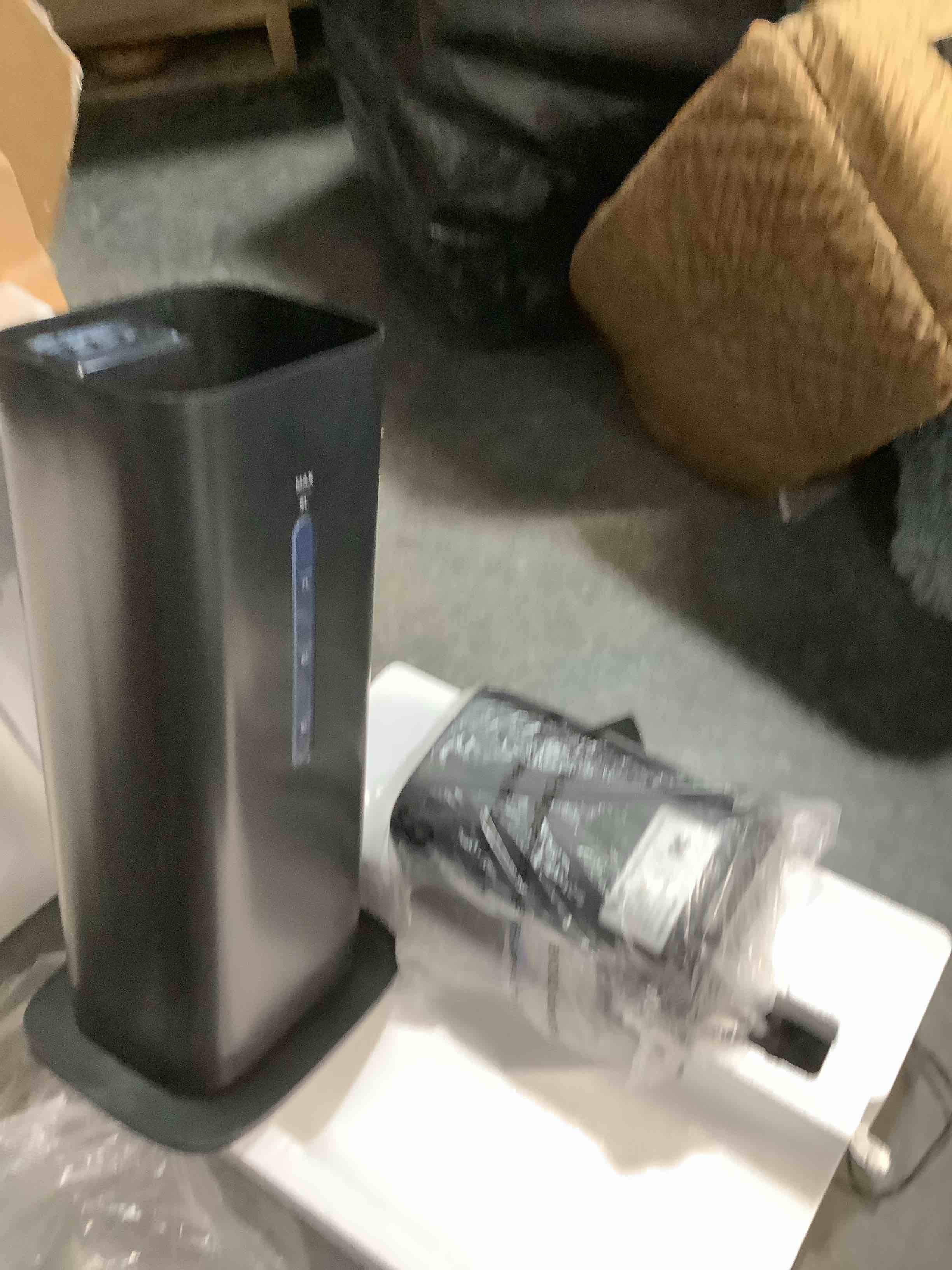 Condition photo showing Good Condition for Humidifiers for Bedroom, 2.11Gal 8L Quiet Humidifiers for Large Room with Timer, 360°Nozzle, 3 Speed Ultrasonic Cool Mist Humidifier with Humidistat for Baby Home Adults Plants Black