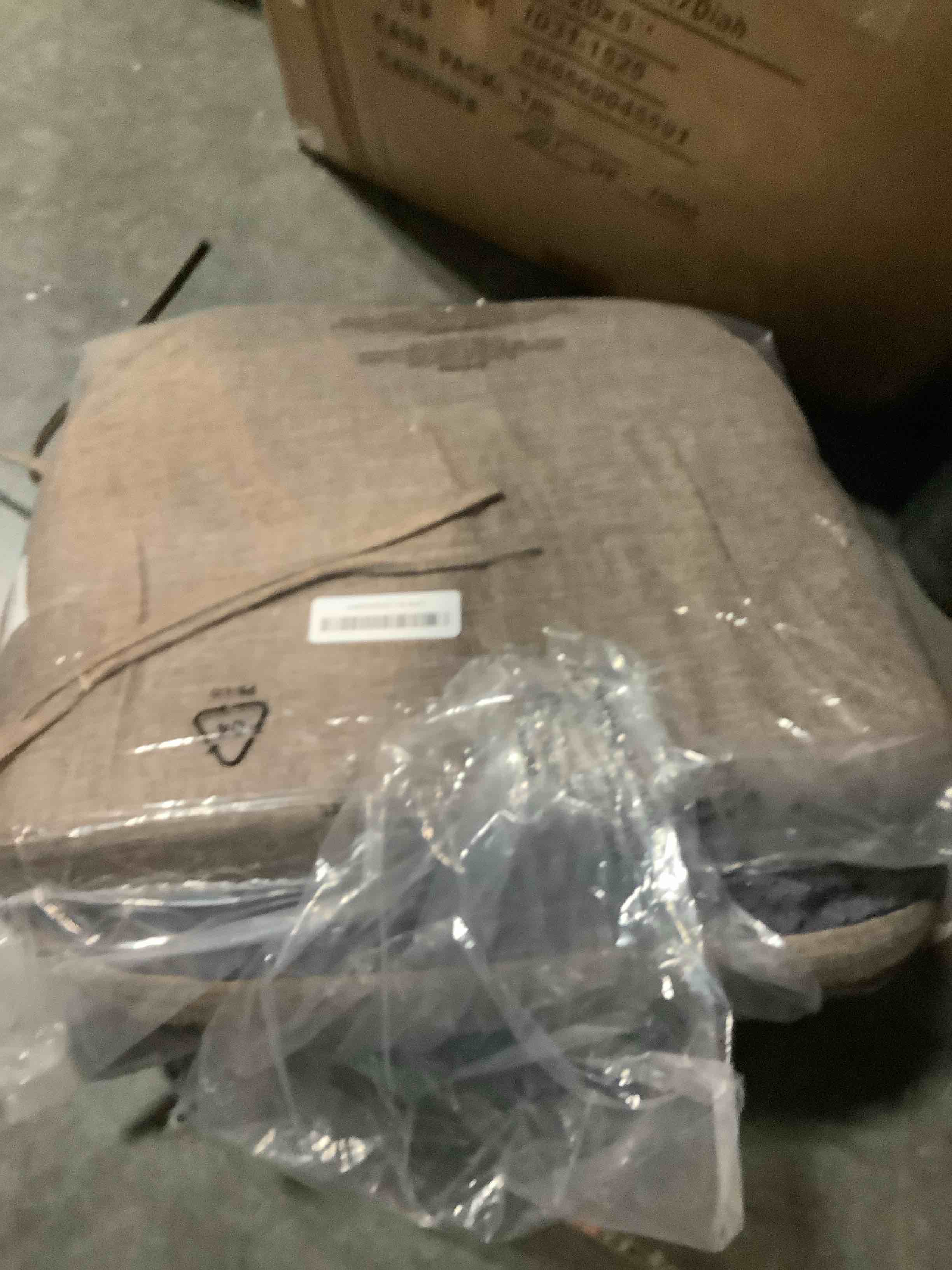 Condition photo showing Good Condition for Chair Cushions for Dining Chairs Set of 6, Non Slip Kitchen Chair Pads, 17" x 16" x 2", Indoor Dining Chair Cushions with Ties, D-Shaped Seat Cushions for Kitchen Chairs, Light Brown Light Brown 6 Pack