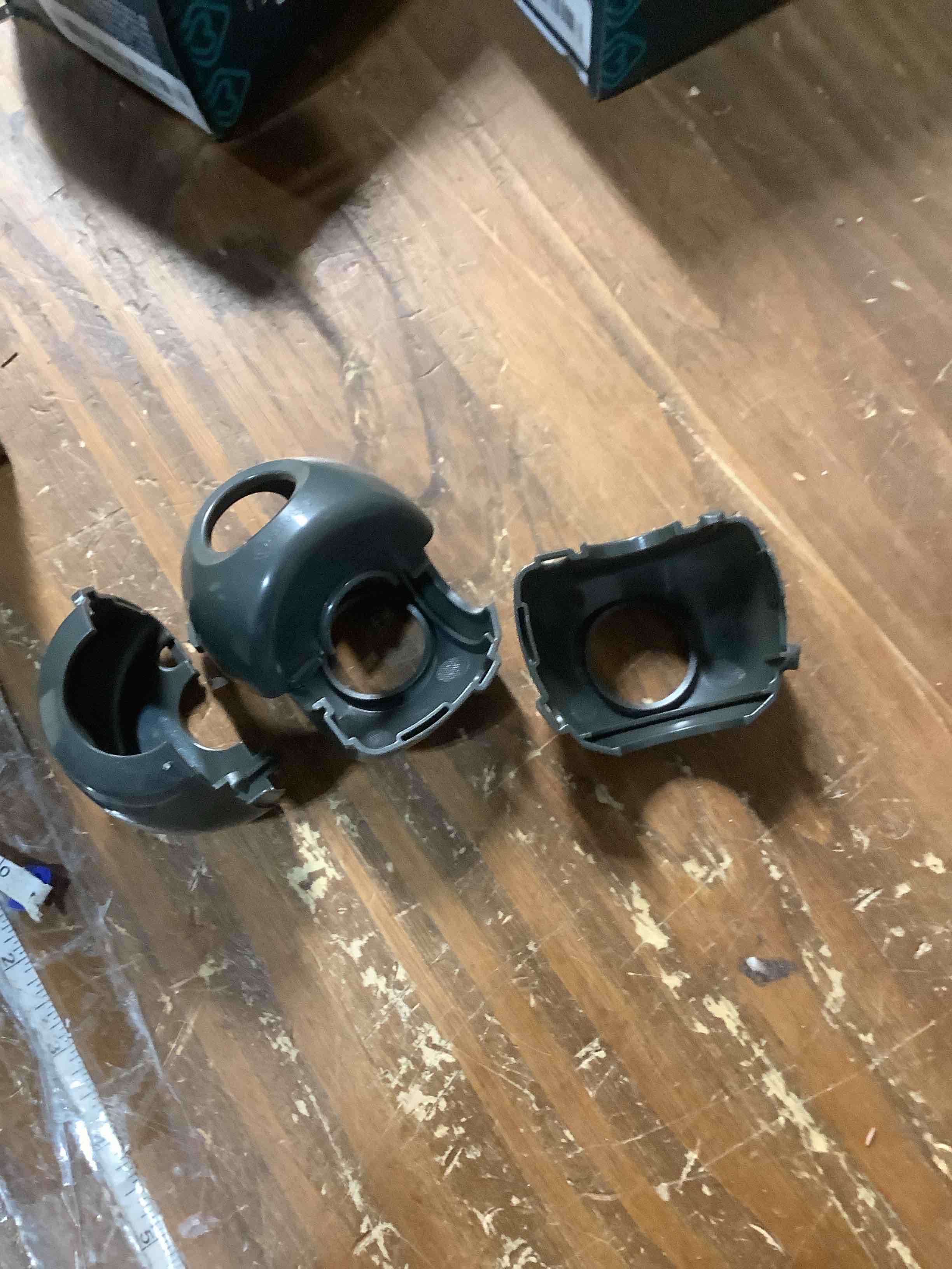 Condition photo showing Good Condition for Safety 1st Grip N' Twist Door Knob Covers Decor, 4-Count