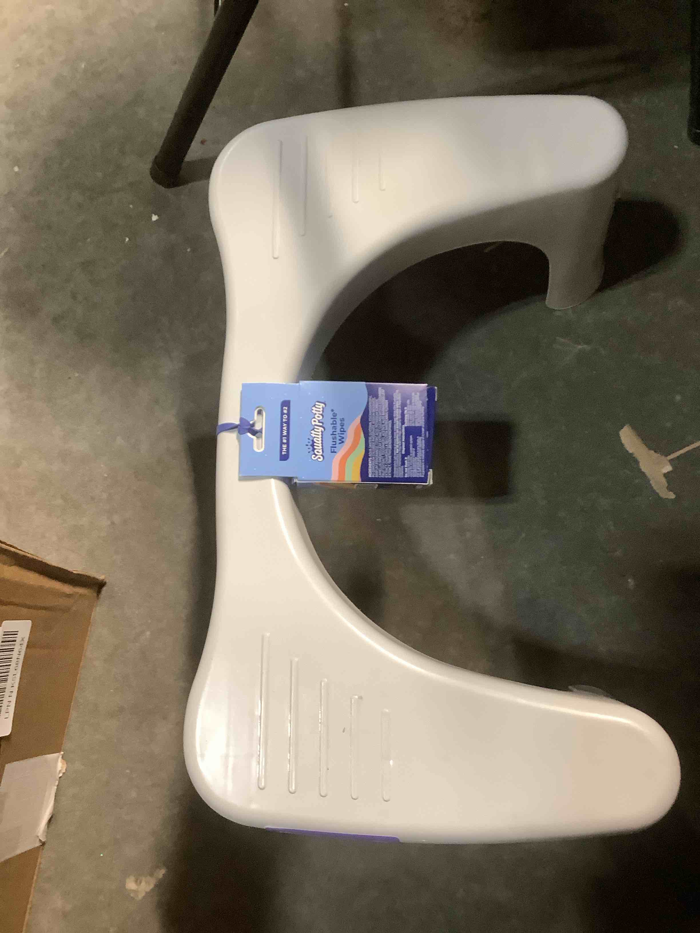 Condition photo showing Good Condition for Squatty Potty Simple Curve Bathroom Toilet Stool 7" White