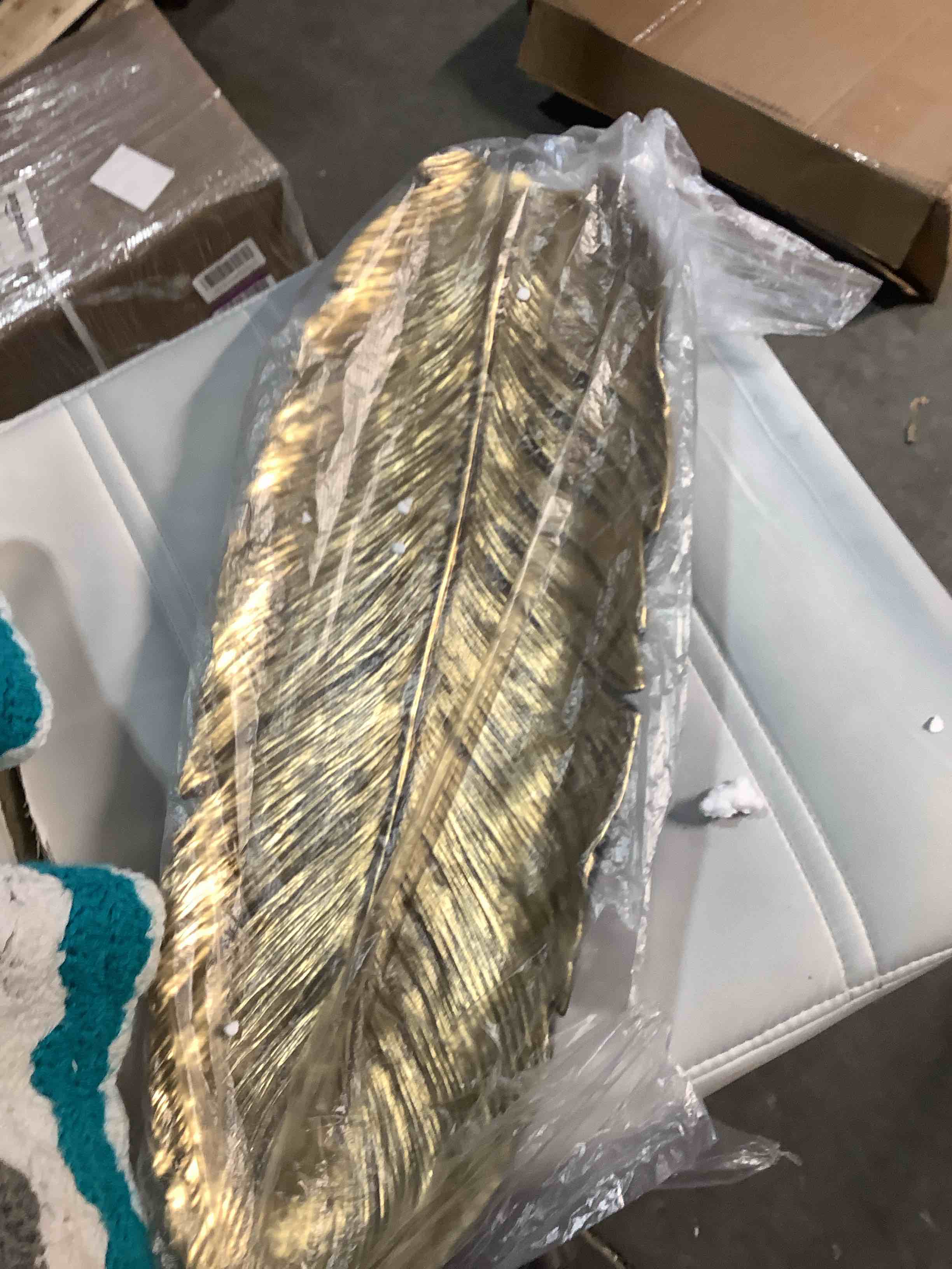 Condition photo showing Good Condition for Deco 79 Polystone Bird Decorative Decorative Bowl Feather Decorative Container, Decorative Keepsake Box 26" x 9" x 2", Gold