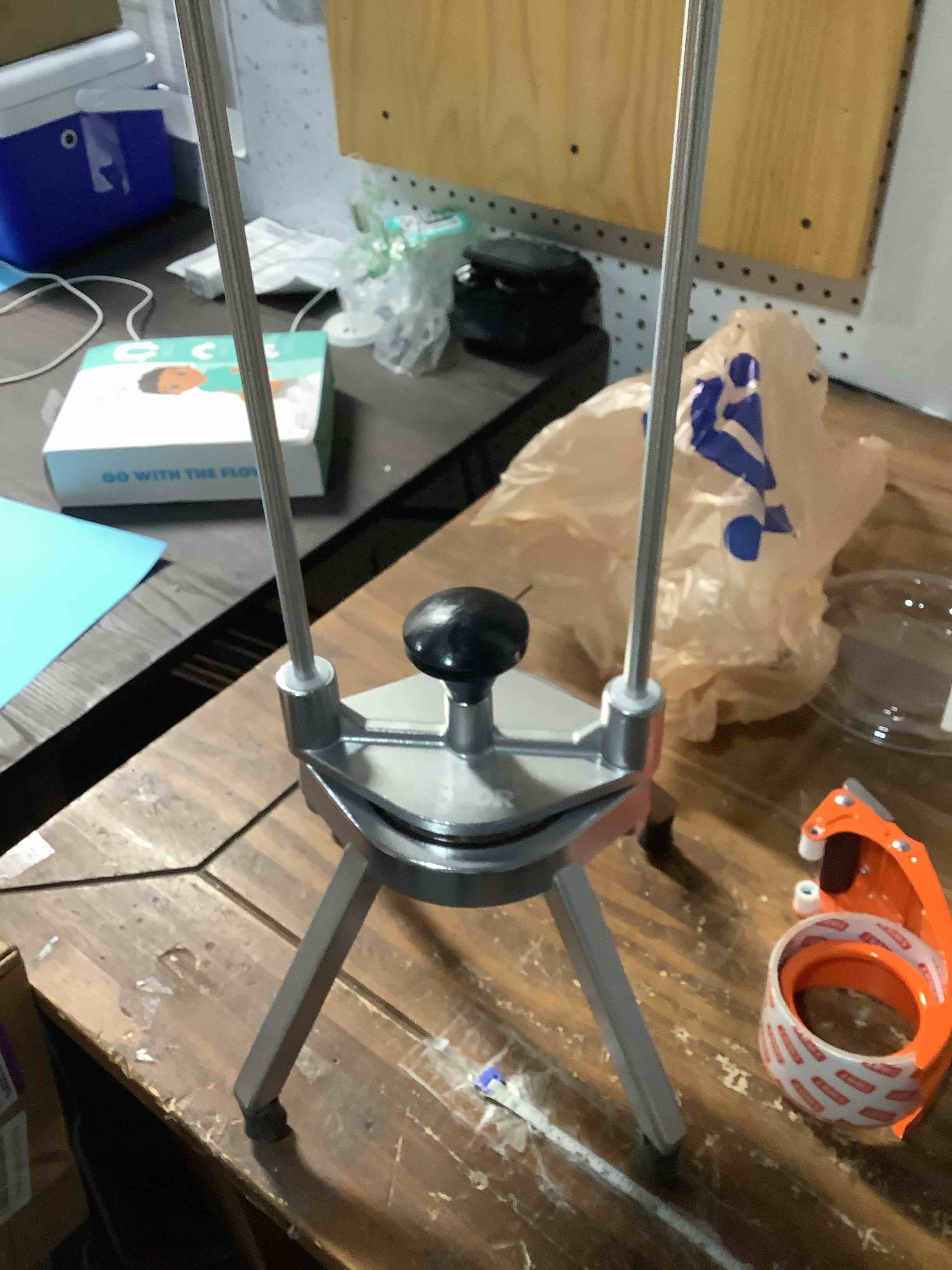 Condition photo showing Good Condition for Happybuy 8-Section Commercial Easy Wedger Stainless Steel Blade Fruit Lime Slicer, Lemon Cutter 8 Wedges for Bar Restaurant