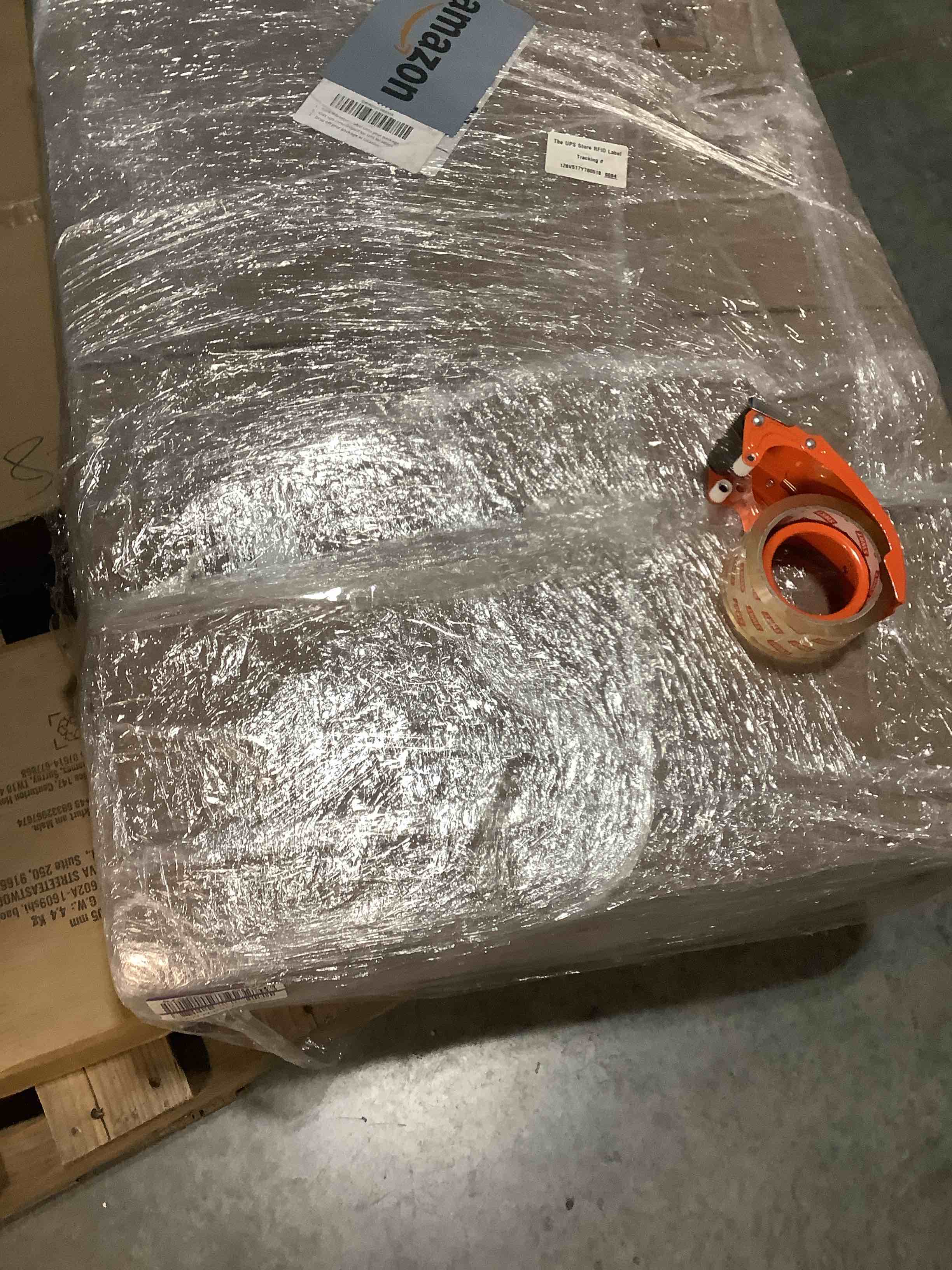 Condition photo showing Good Condition for BOX USA 18 x 16 x 8 Corrugated Cardboard Boxes, Medium 18"L x 16"W x 8"H, Pack of 25 | Shipping, Packaging, Moving, Storage Box for Home or Business, Strong Wholesale Bulk Boxes