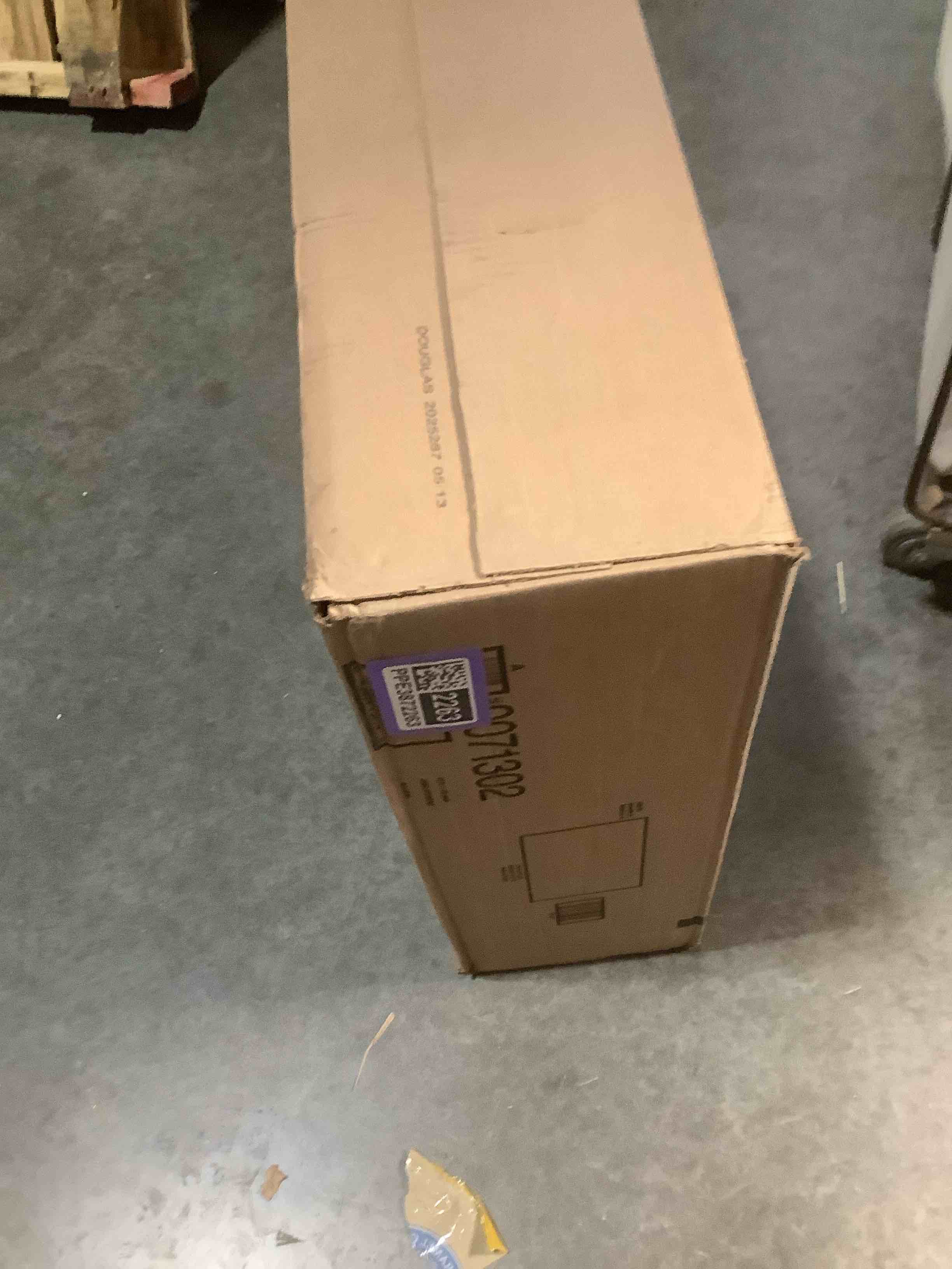 Condition photo showing New/Like New for Bankers Box 20-Pack Basic Duty File Storage Boxes with Lids, Letter/Legal, STOR/FILE, (0071302)