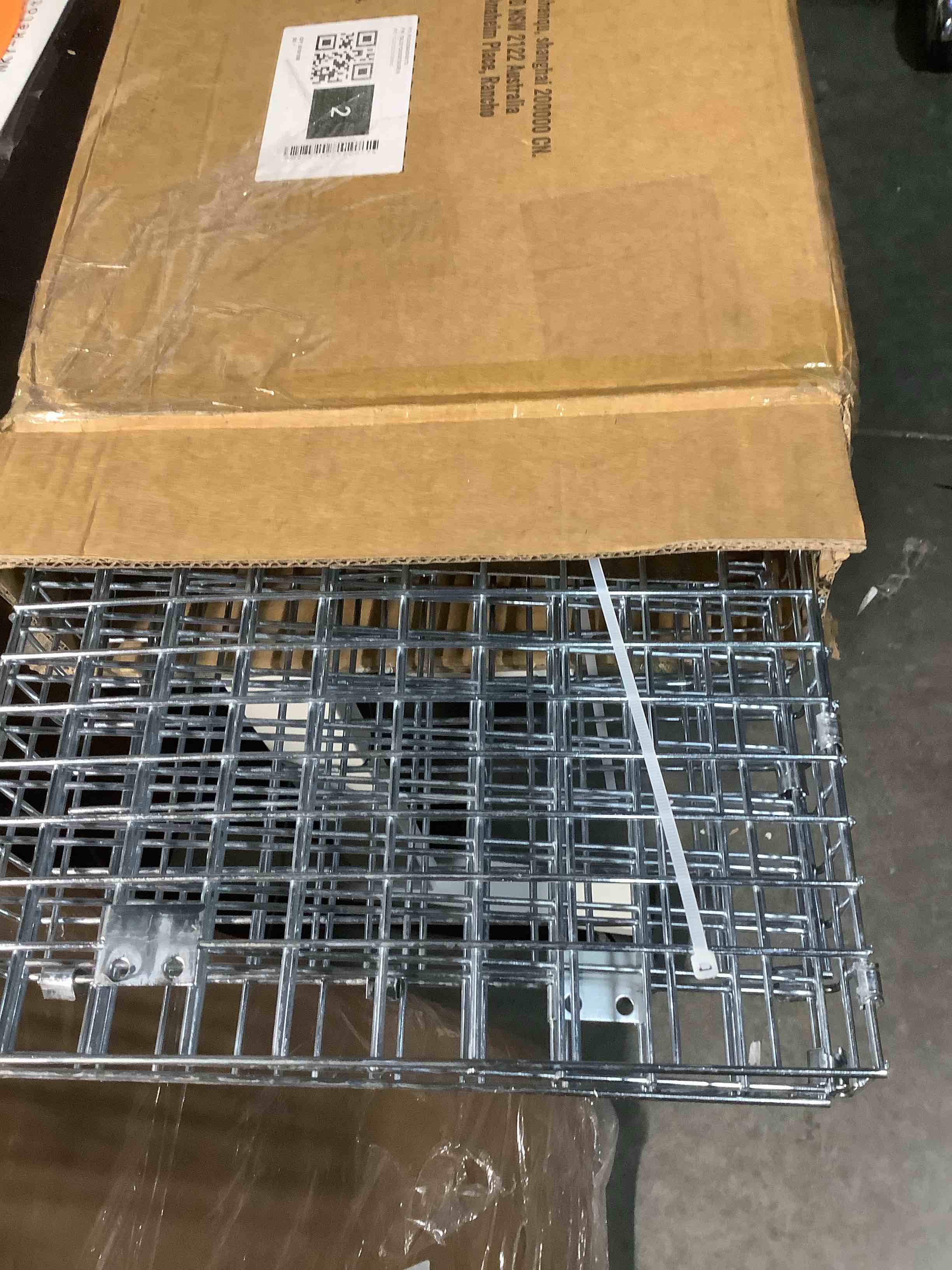 Condition photo showing Good Condition for VEVOR Live Animal Cage Trap, 31" x 10" x 12" Humane Cat Trap Galvanized Iron, Folding Animal Trap with Handle for Rabbits, Stray Cats, Squirrels, Raccoons, Groundhogs and Opossums