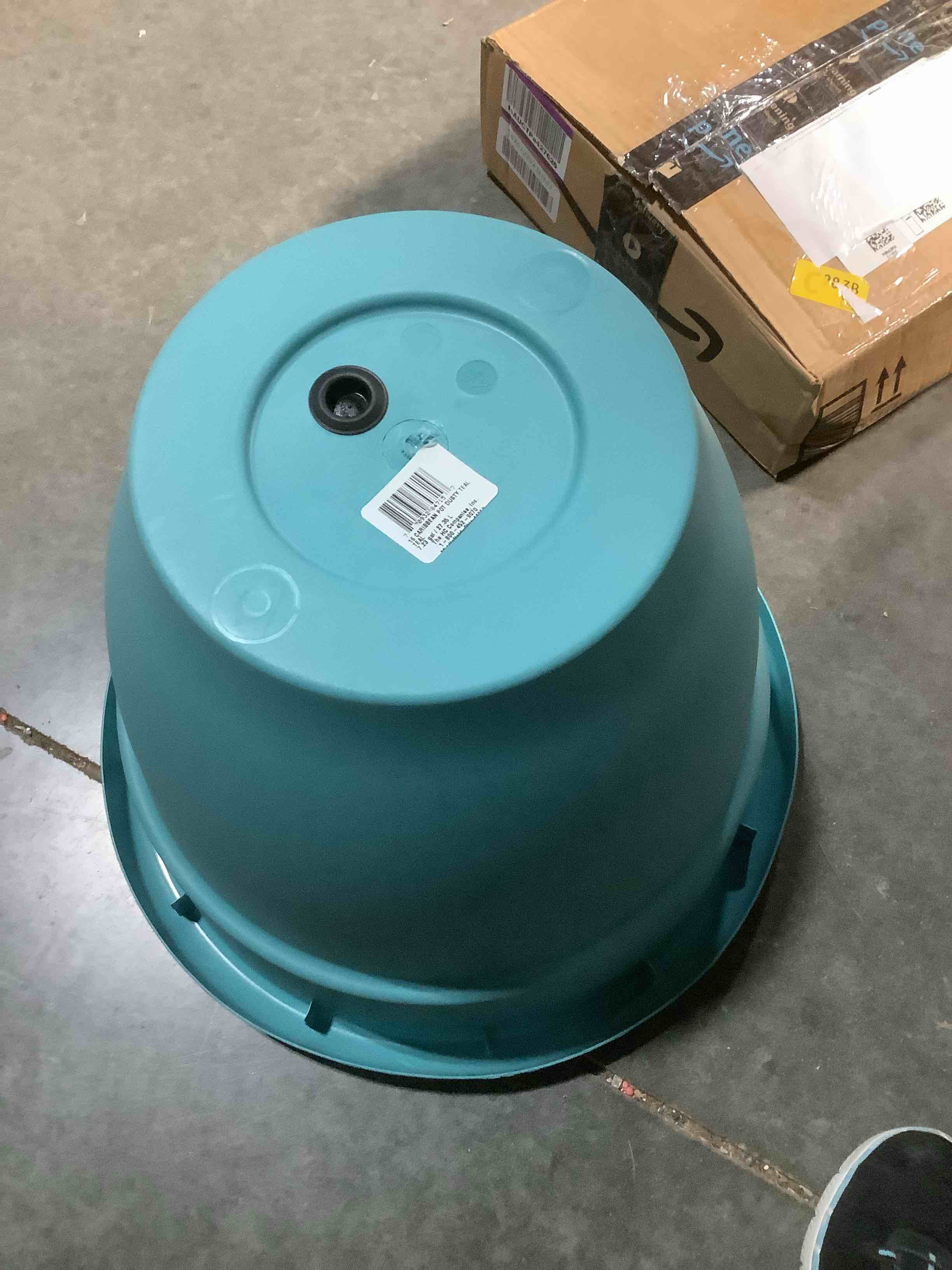 Condition photo showing Good Condition for The HC Companies Caribbean Planter Pot - Outdoor & Indoor Plant Pot with Drainage Hole & Plug - Rolled Rim Plastic Pots for Plants & Flowers - Decorative Plant Pot (16" Dusty Teal, Pack of 1)