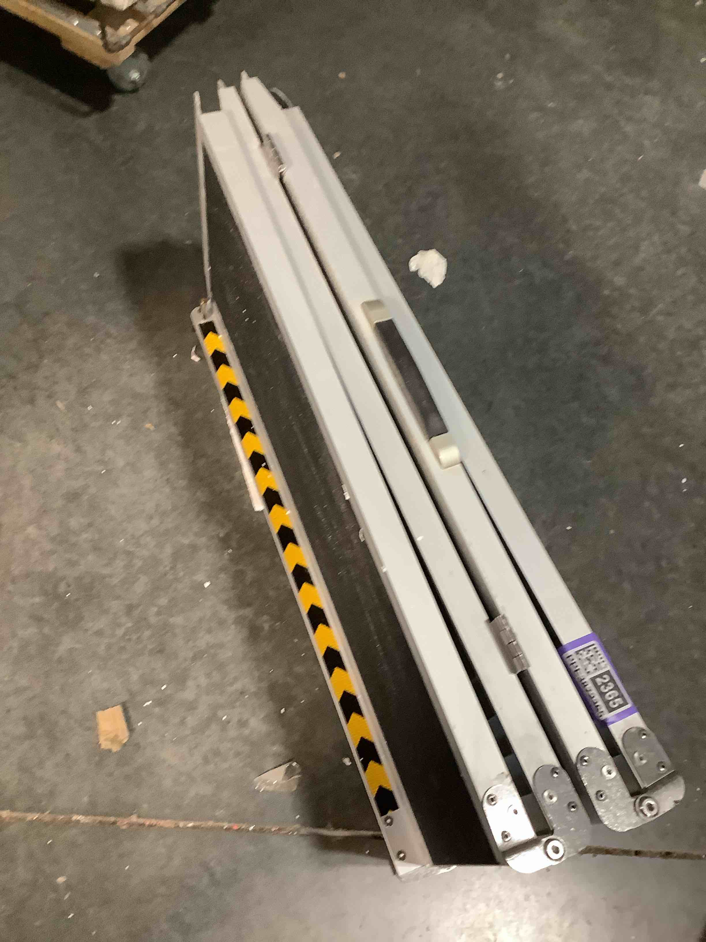 Condition photo showing Good Condition for VNN Portable Wheelchair Ramp 6FT, Seamless Non-Slip Aluminum Ramps for Wheelchairs for Home, Handicap Wheelchair Ramps for Home Steps, Aluminum Loading Dock Plates, Doorways