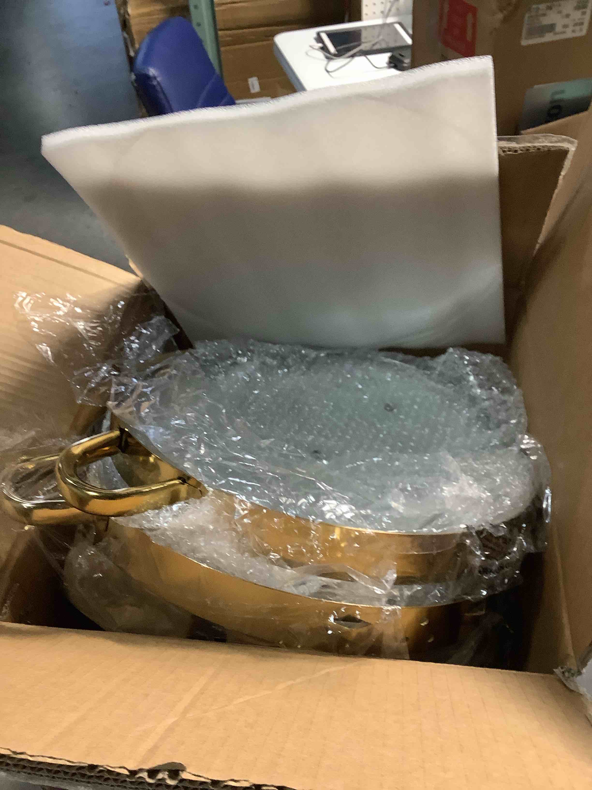 Condition photo showing Good Condition for Chafing Dish Buffet Set 4 Pack, 5QT Gold Round Chafing Dishes for Buffet, High Grade Chafers and Buffet Warmers Sets with Glass Lid, Rolled-Edge Food Warmers for Parties, Weddings, Catering Gold-Glass Lid-4 Pack-5QT