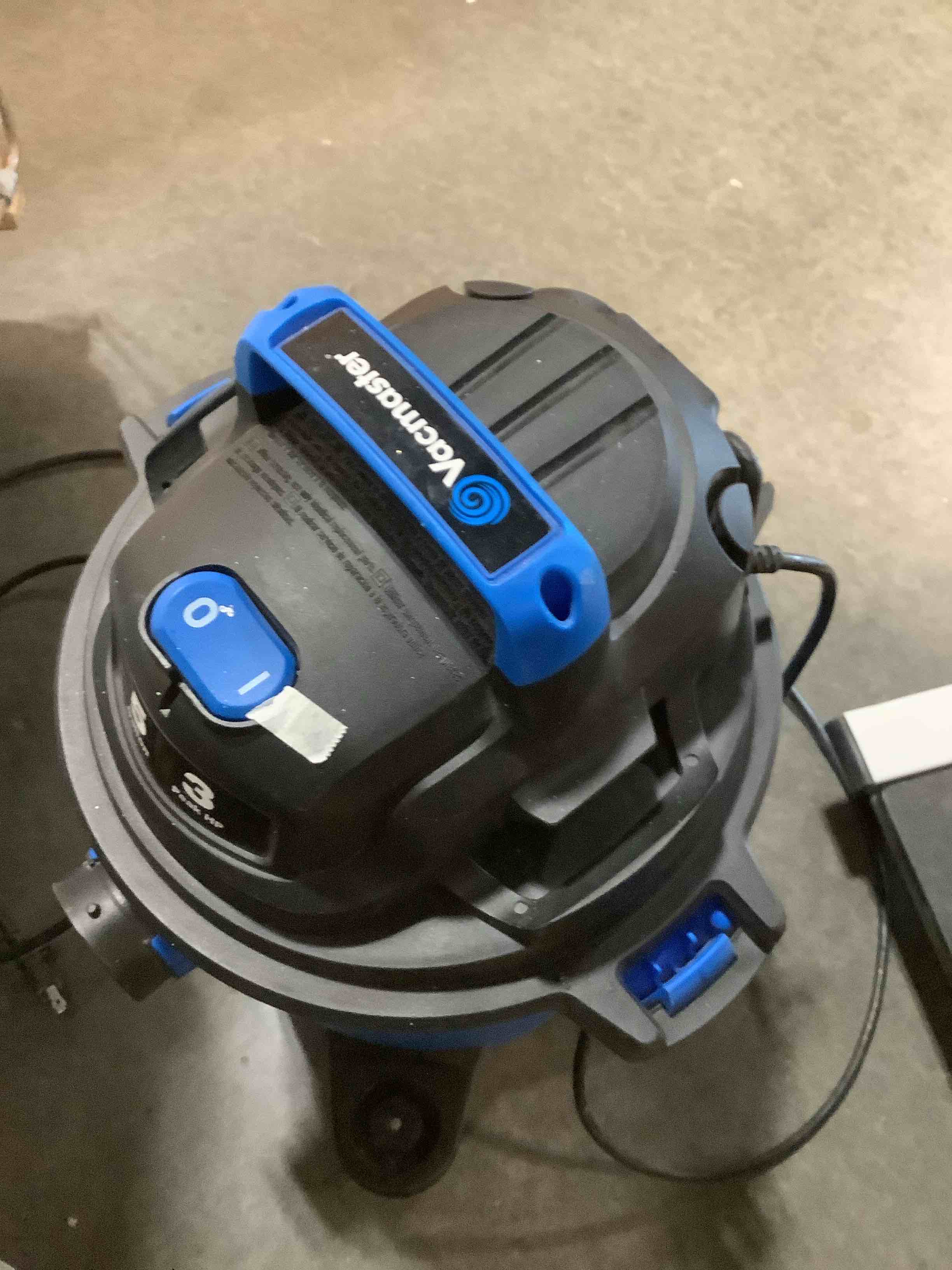 Condition photo showing Good Condition for Vacmaster 5-Gallon* 3 Peak HP Wet/Dry Vacuum – VOC507PF 0101 5 Gallon