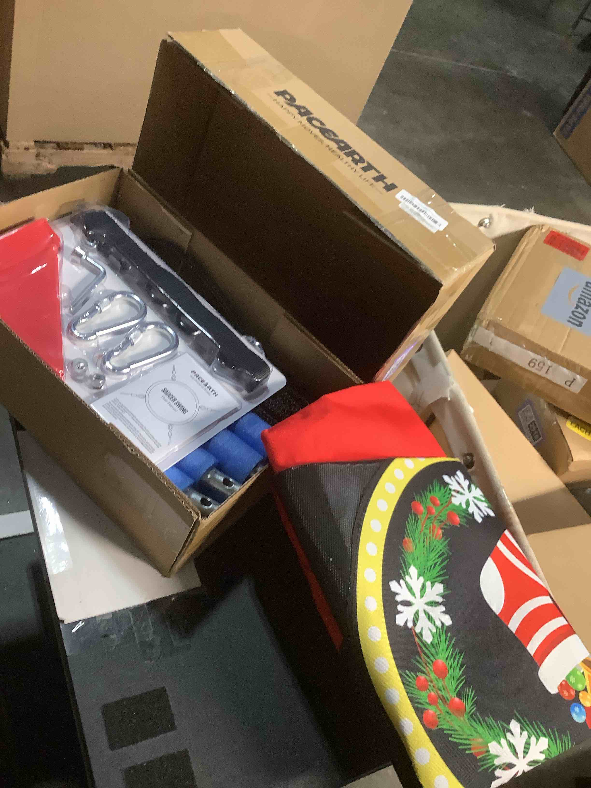 Condition photo showing Good Condition for PACEARTH 40 Inch Flying Saucer Tree Swing, 900lb Weight Capacity, Sturdy Outdoor Swing Set with 2 Tree Straps, Safe and Durable Swing Seat for Children, DIY Package, Christmas Color Palette, Green Bright Green-with Pattern 40 IN