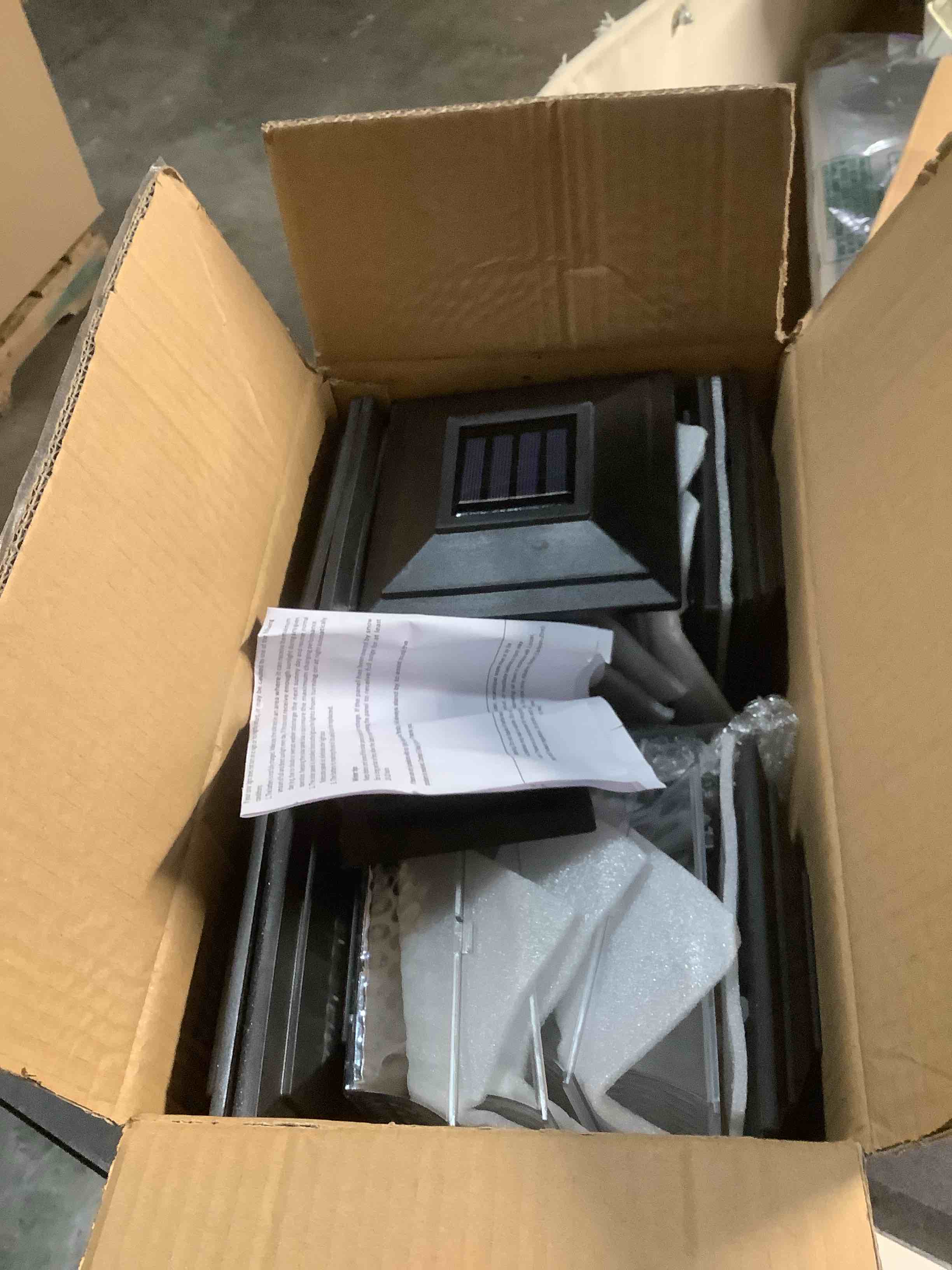 Condition photo showing Good Condition for HUYIENO Solar Post Cap Lights Outdoor LED Lighting Deck Fence Cap Light Two Light Modes Warm White/Bright White Suitable for 4x4 Wooden Posts (Black, 8pk) Black 8pk