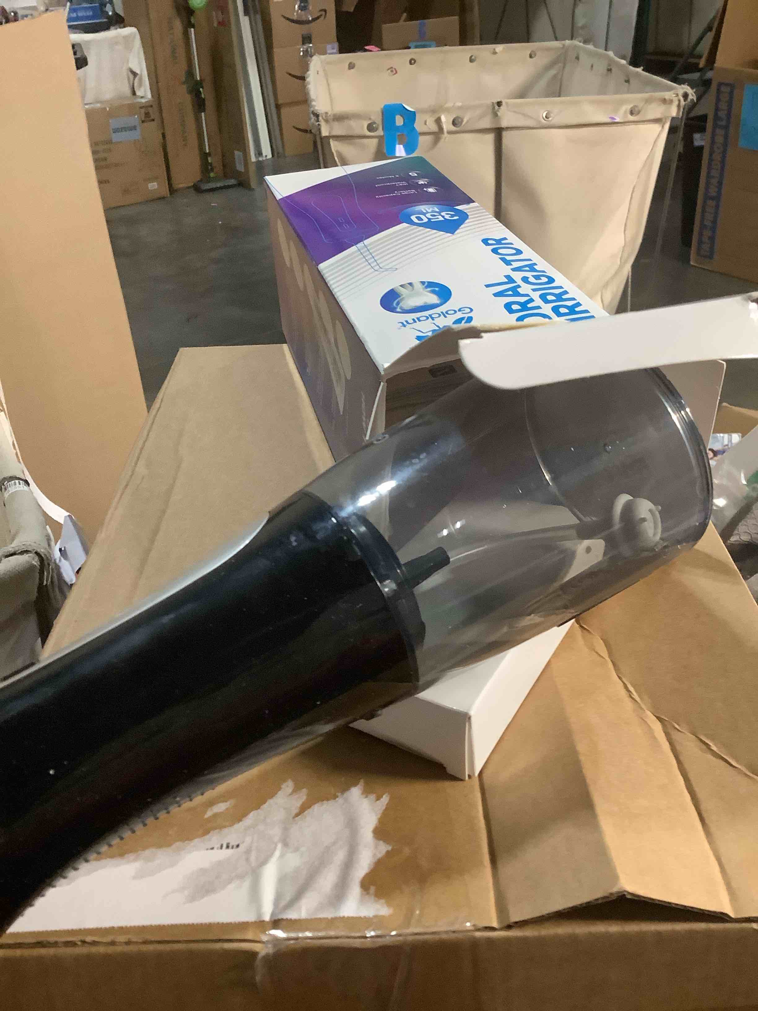 Condition photo showing Good Condition for GOLDANT 350ML Water Dental Flosser Teeth Pick with Travel Bag, 5 Modes Portable Cordless Oral Irrigator Cleaner, Electric Rechargeable IPX7 Waterproof for Home Travel Teeth Cleaning flossing(Black)