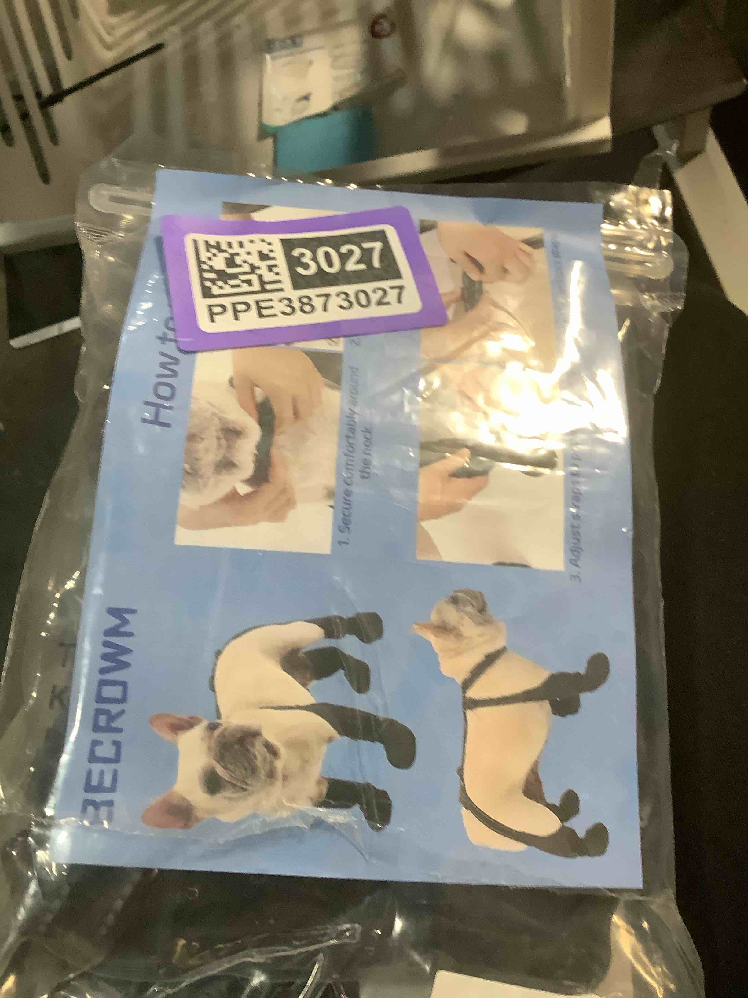 Condition photo showing Good Condition for Waterproof Dog Boots for Small/Medium Dogs -Dog Paw Protectors Dog Suspender Boots Anti-Slip Pet Shoes for Outdoor Walking, Reflective Stay-On,Dirt-Proof Comfortable Booties (Black, Medium) Black Medium