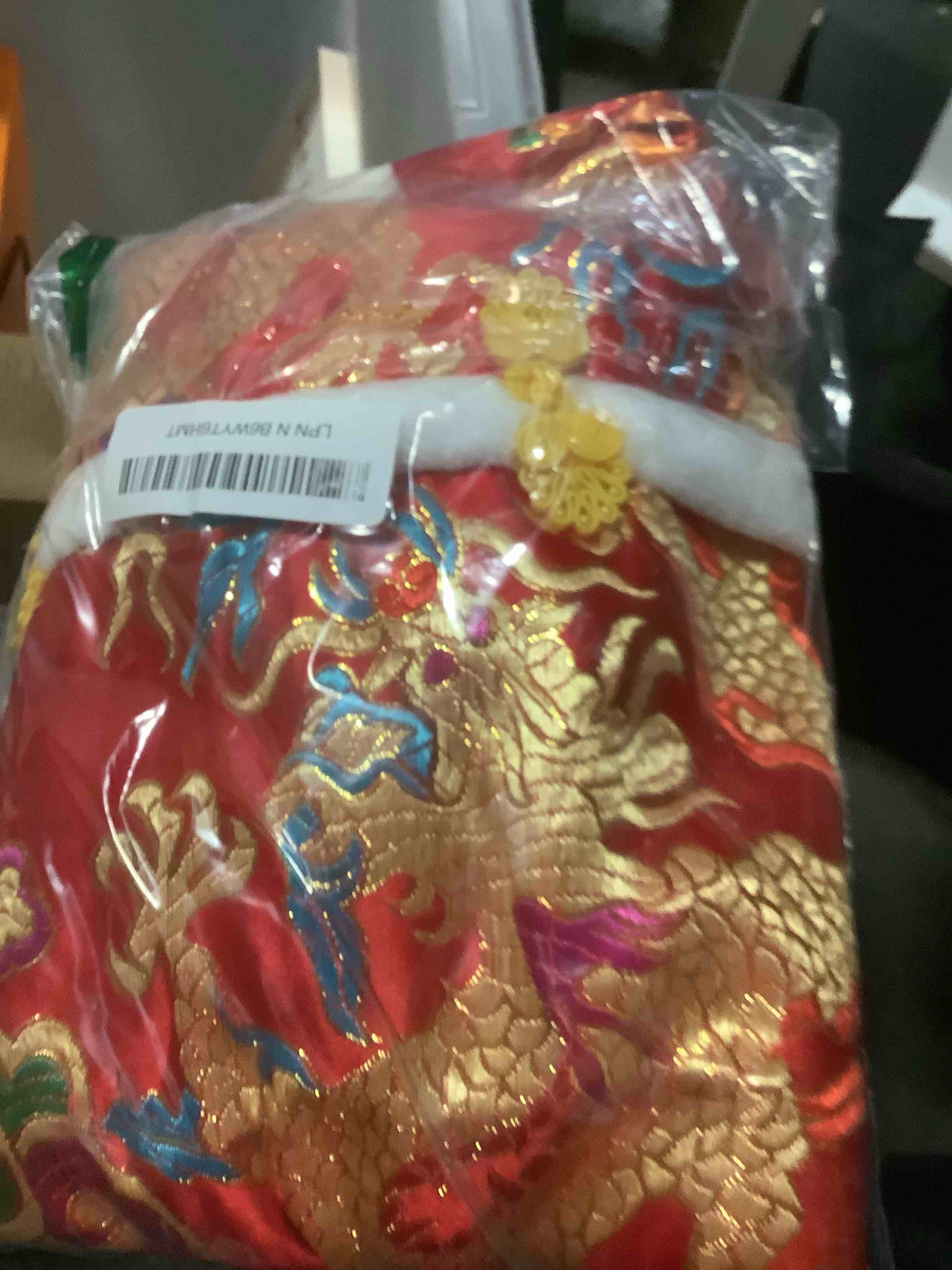 Condition photo showing Good Condition for BAMY New Year Dog Dragon Robe Costume Warm Cat Cheongsam Winter Pet Clothes Vest of The Tang Dynasty Christmas Coat for Cats Teddy Bichon Small Medium Dogs (XXXL (Chest Circumference 27.5in))