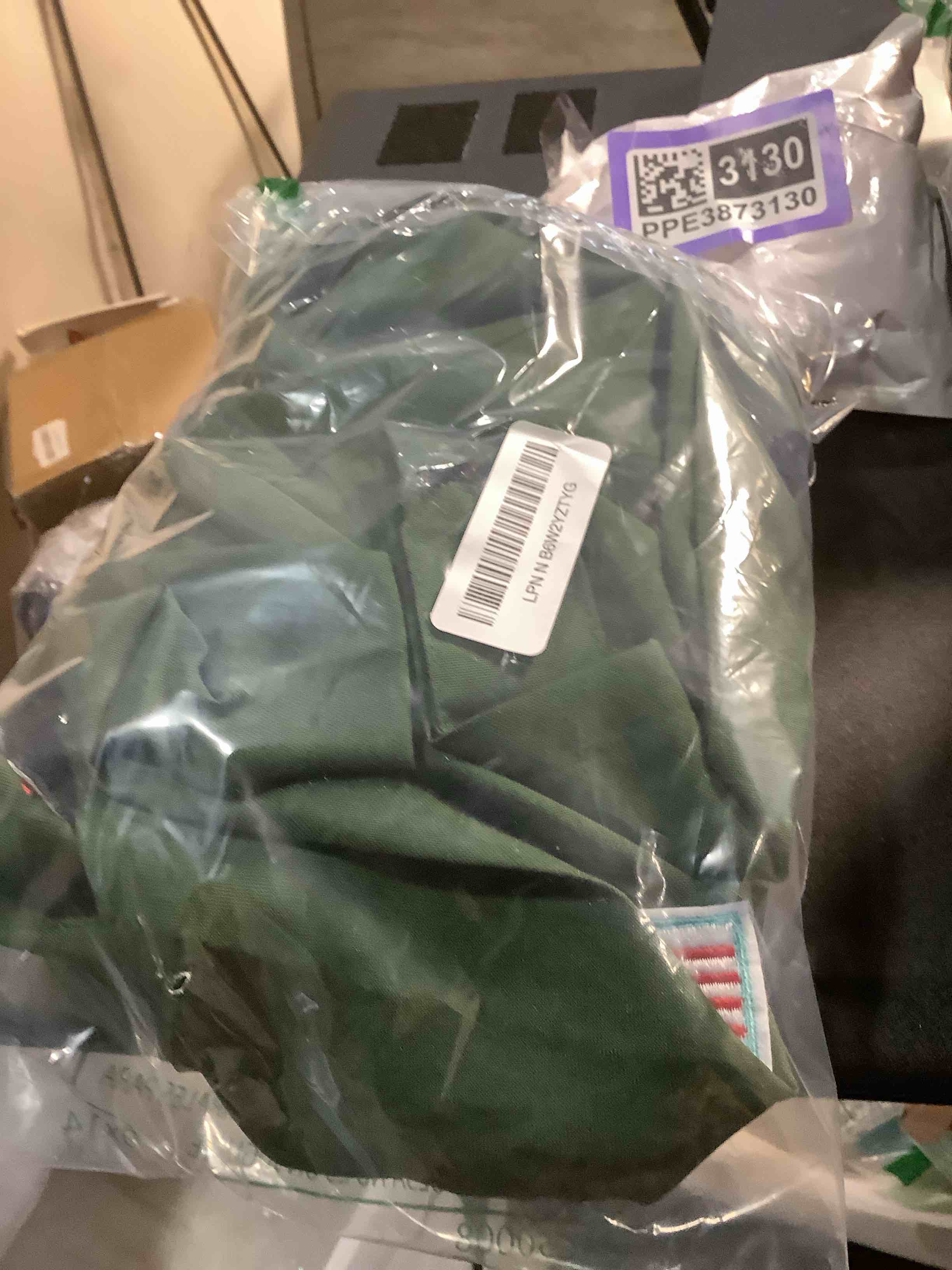 Condition photo showing Good Condition for Kids Fighter Pilot Costume - Air Force Flight Suit Roleplay Dress Up with Aviator Accessories for Girls Boys 4-5 Years Army Green