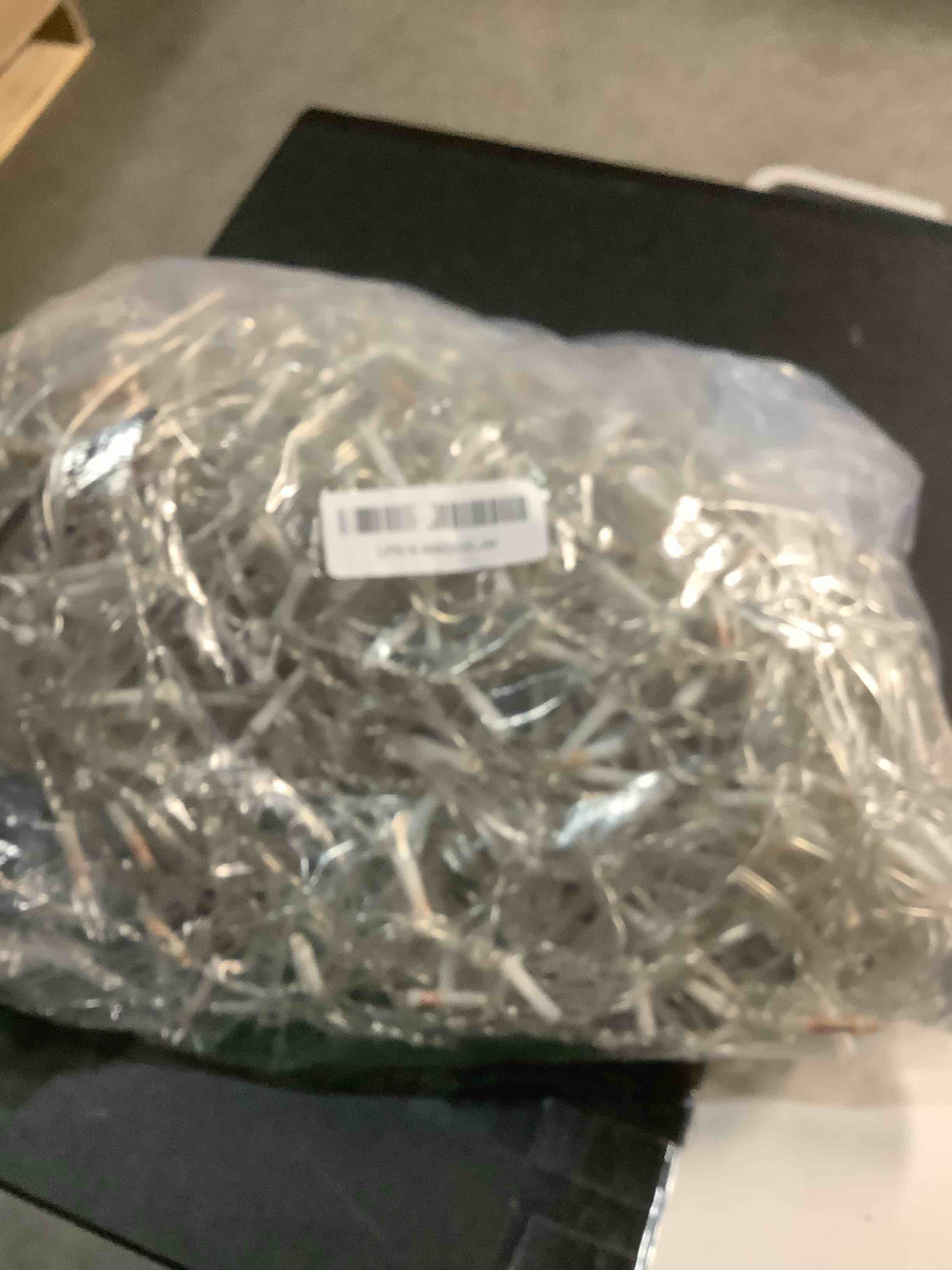 Condition photo showing Good Condition for 1000 LED Icicle Lights Outdoor, Plug in 98ft Waterproof Christmas String Lights, 8 Modes 4 Adjust Brightness, Remote & Timer, Indoor & Outside Decoration for Party, Wedding, Garden, Window, Wall 98+16FT 1000 LED