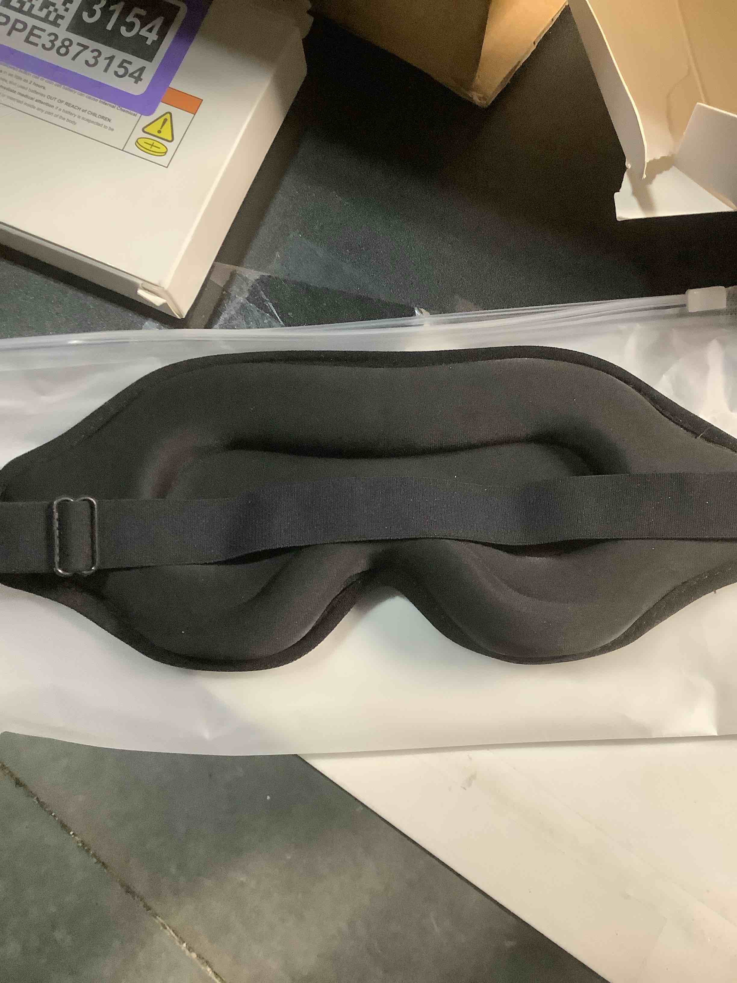 Condition photo showing Good Condition for 3D Zero-Pressure Sleep Mask with Cooling Gel | 100% Blackout Eye Cover for Puffy Eyes, Migraines & Dry Eyes | Hot & Cold Therapy for Deep Sleep & Relaxation