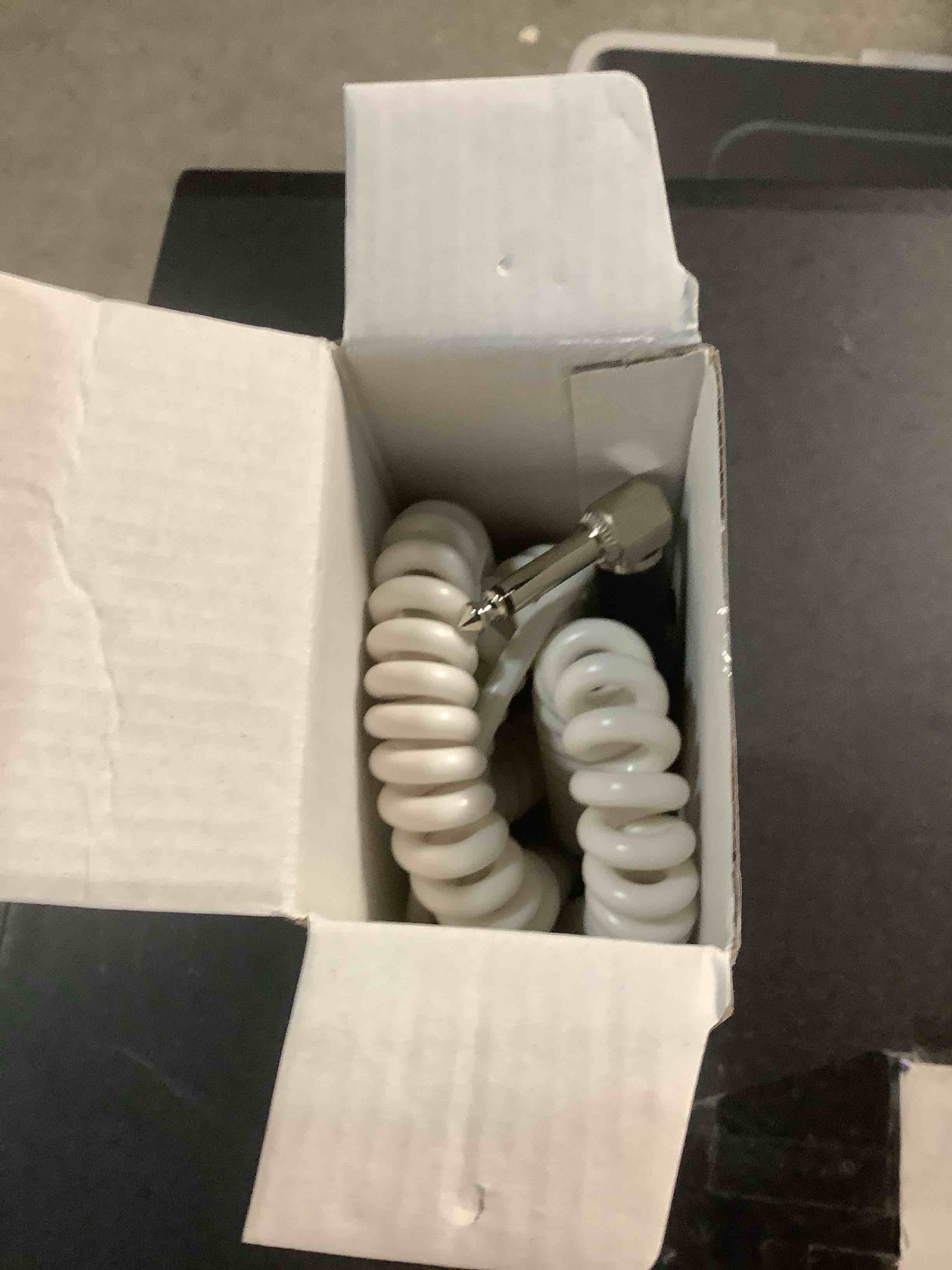 Condition photo showing Good Condition for Coil Guitar Cable 32 Feet/10M Instrument Coiled Curly Cord for Guitar Bass 1/4 inch Right Angle to Straight White