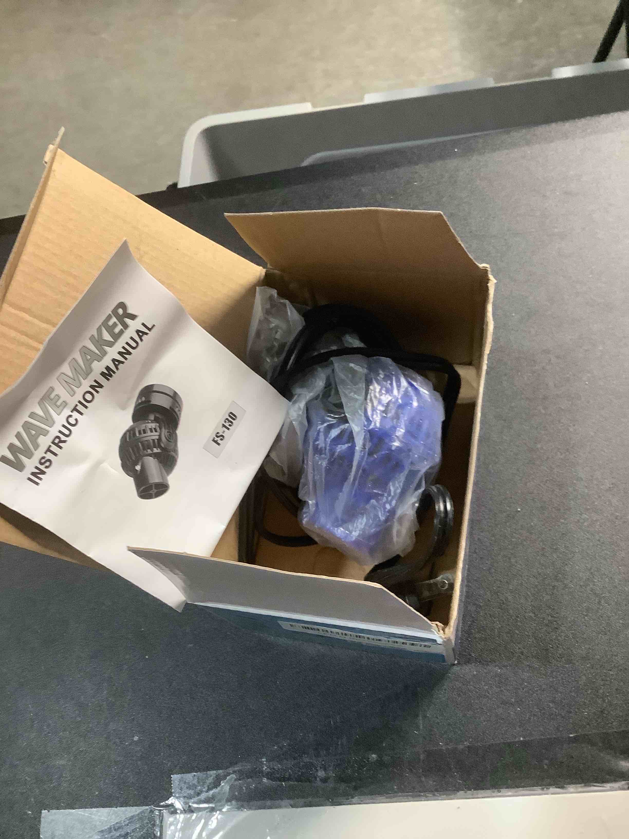 Condition photo showing Good Condition for 1050 GPH Aquarium Circulation Pump Wave Maker Power Head with magnetic mount Suction Blue 1050 GPH (Blue)