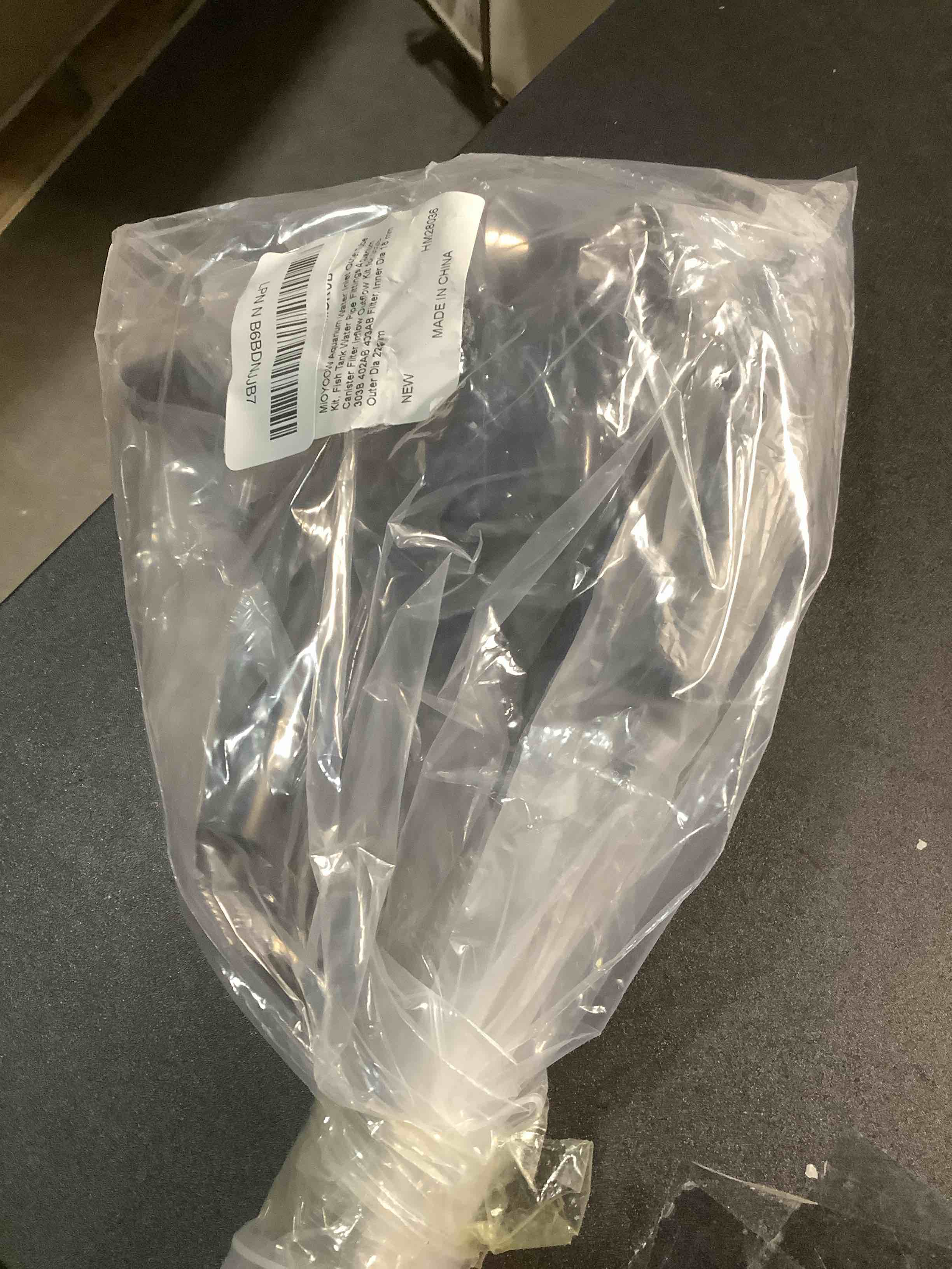 Condition photo showing Good Condition for MiOYOOW Aquarium Water Inlet Outlet Tube Kit, Fish Tank Water Pipe Fittings Aquarium Canister Filter Inflow Outflow Kit for 302B 303B 402AB 403AB Filter, Inner Dia 16 mm Outer Dia 22mm