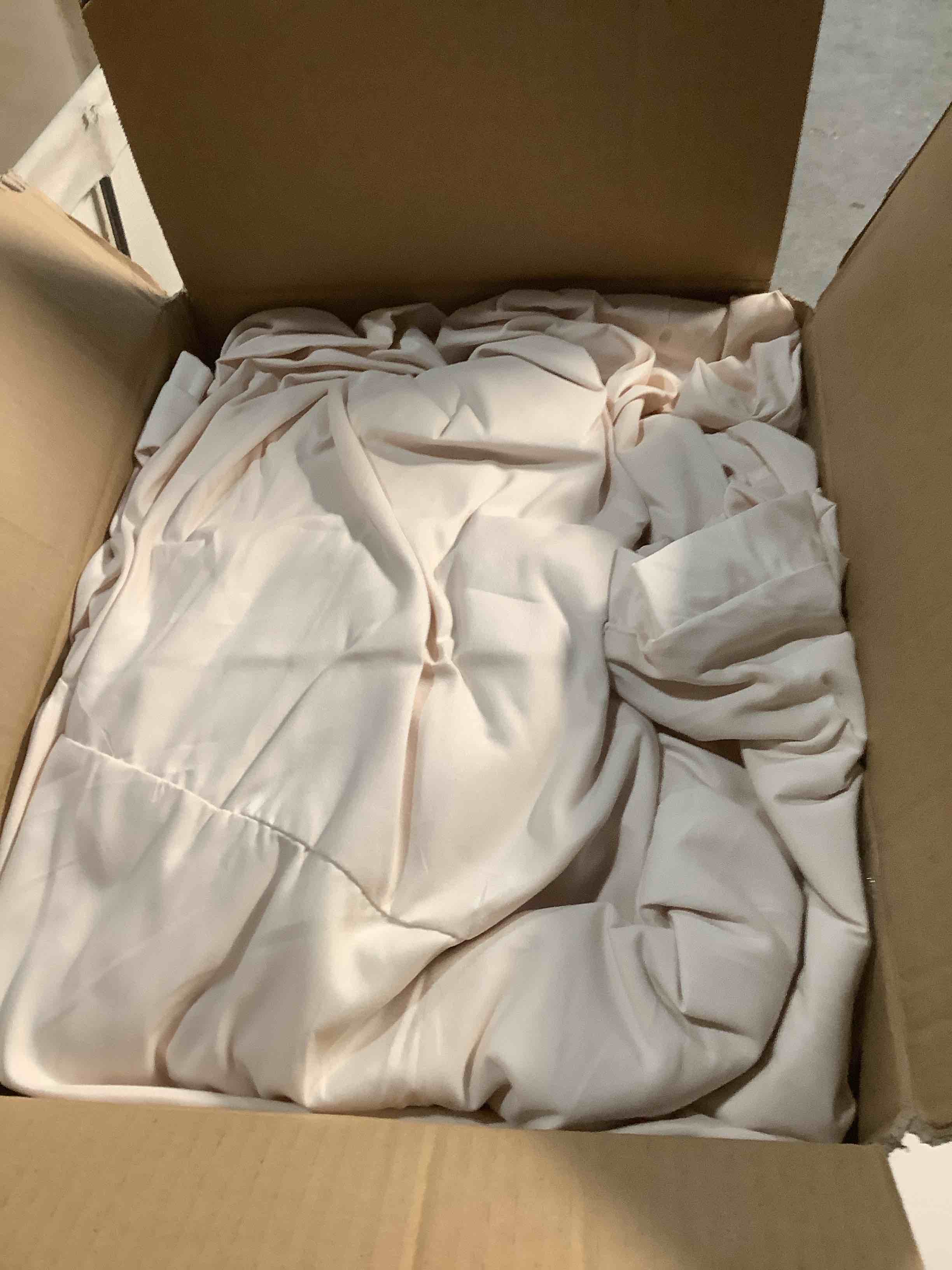 Condition photo showing As Is for Extra Large Kids Play Tent with Flags & Star Lights, Portable & Foldable Teepee, Boys & Girls, Indoor Outdoor Dome Tent Playhouse, 59x39x59 in, Cream Cream Extra Large