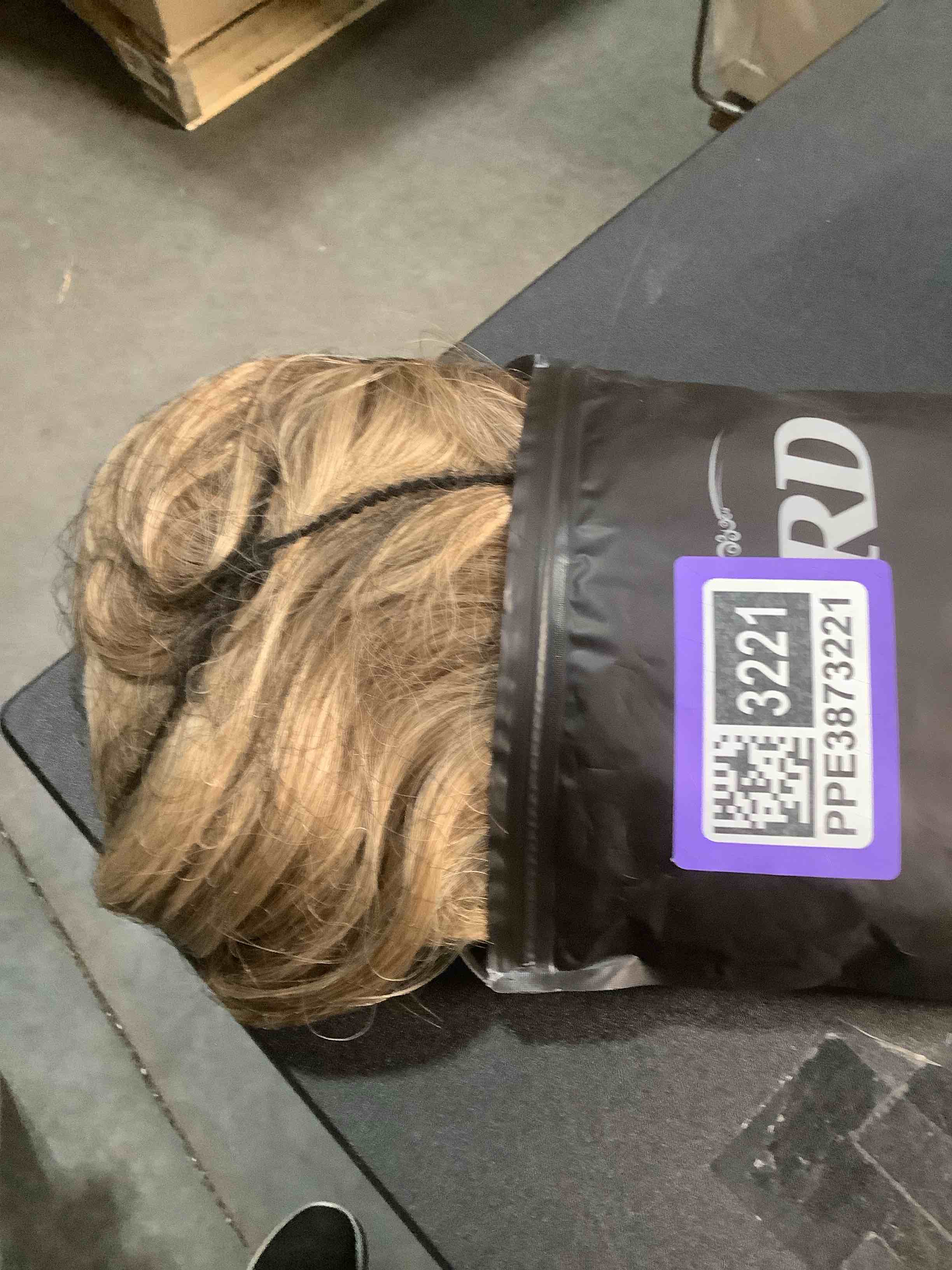 Condition photo showing Good Condition for WERD Long Dirty Blonde Wig for Women Ombre Wavy Blonde Wigs Synthetic 26 Inch Middle Part Curly Blonde Wig for Cosplay Party Use